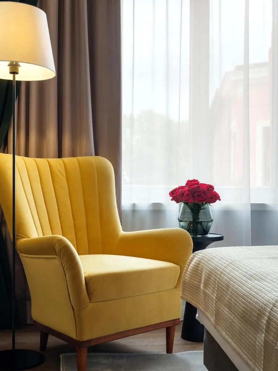 Photo of the whole room, Bed in Hotel Golden Queen