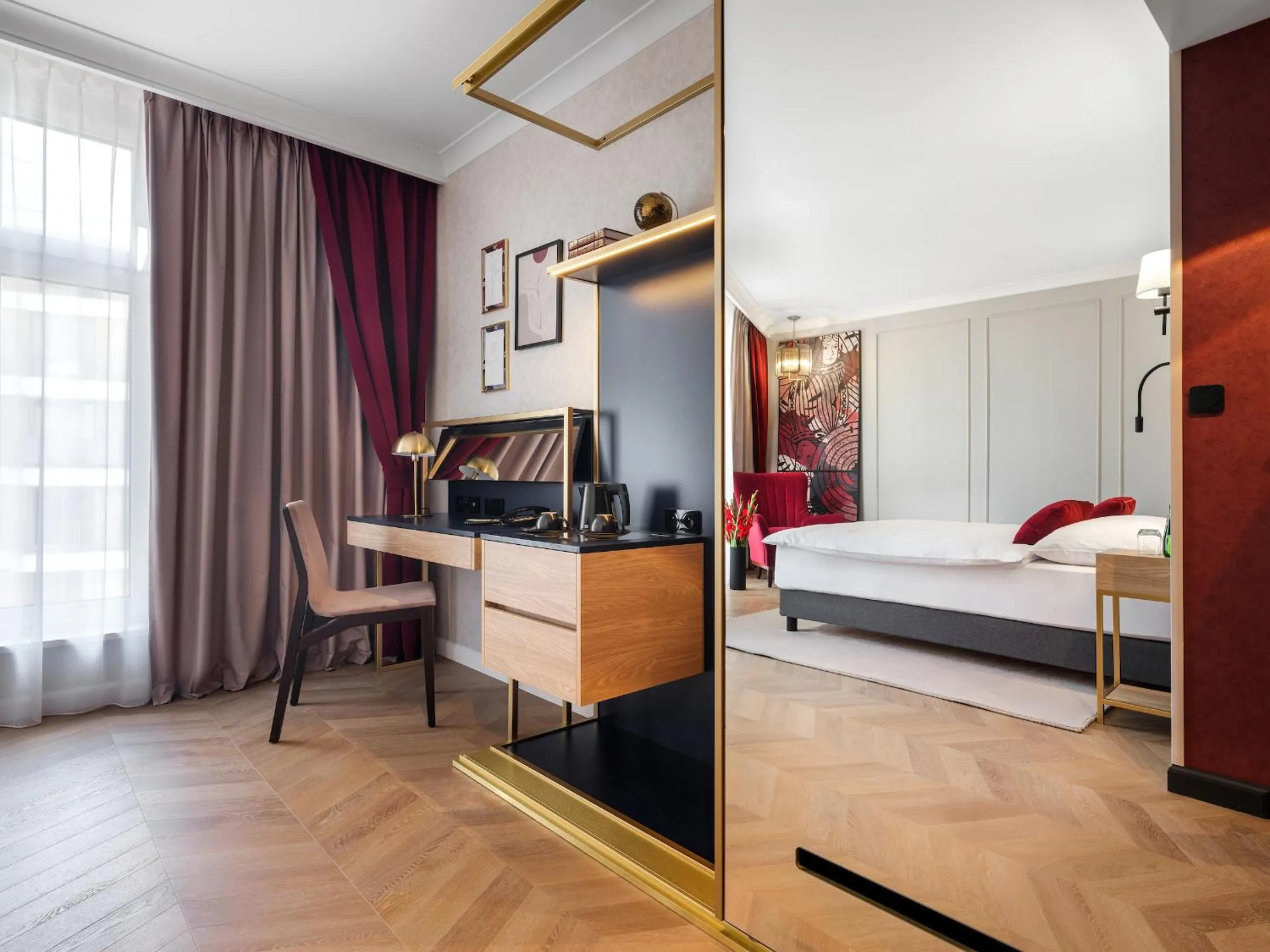 Bed in Hotel Golden Queen