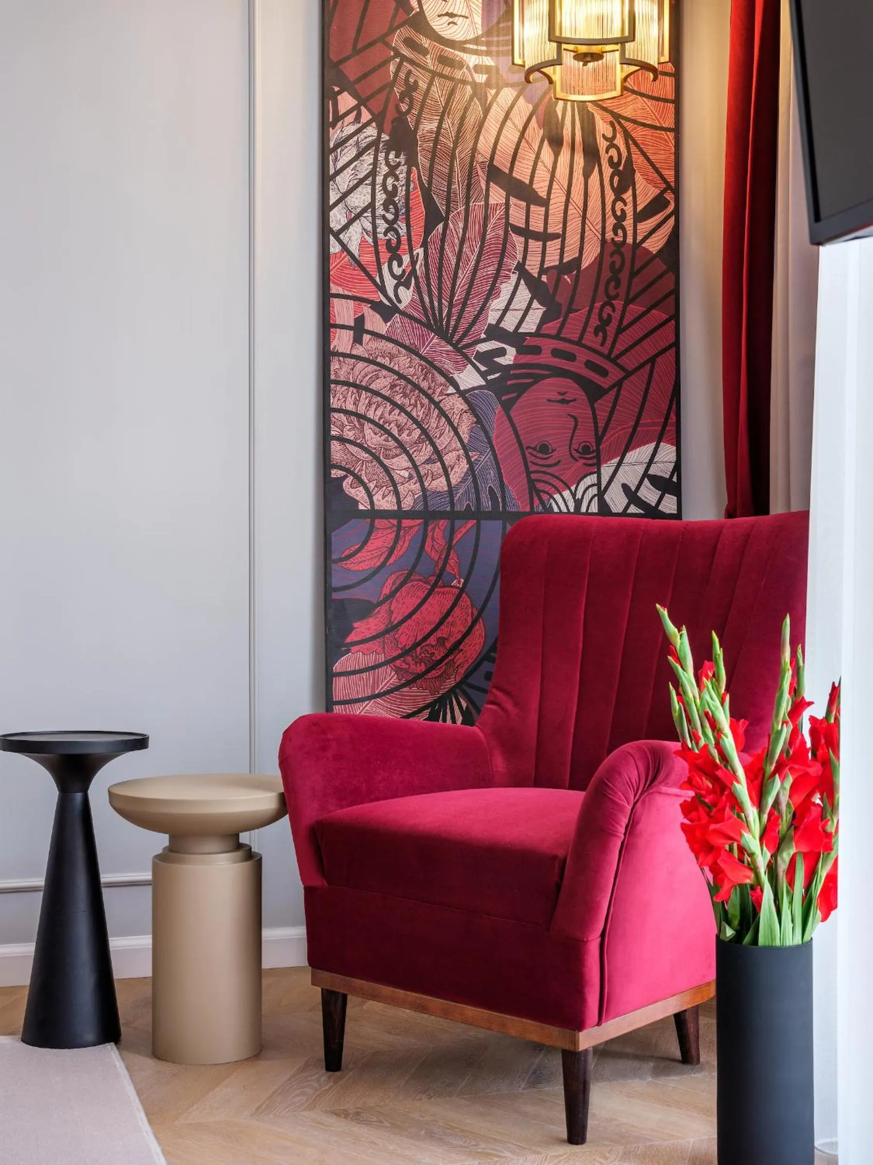 Photo of the whole room in Hotel Golden Queen