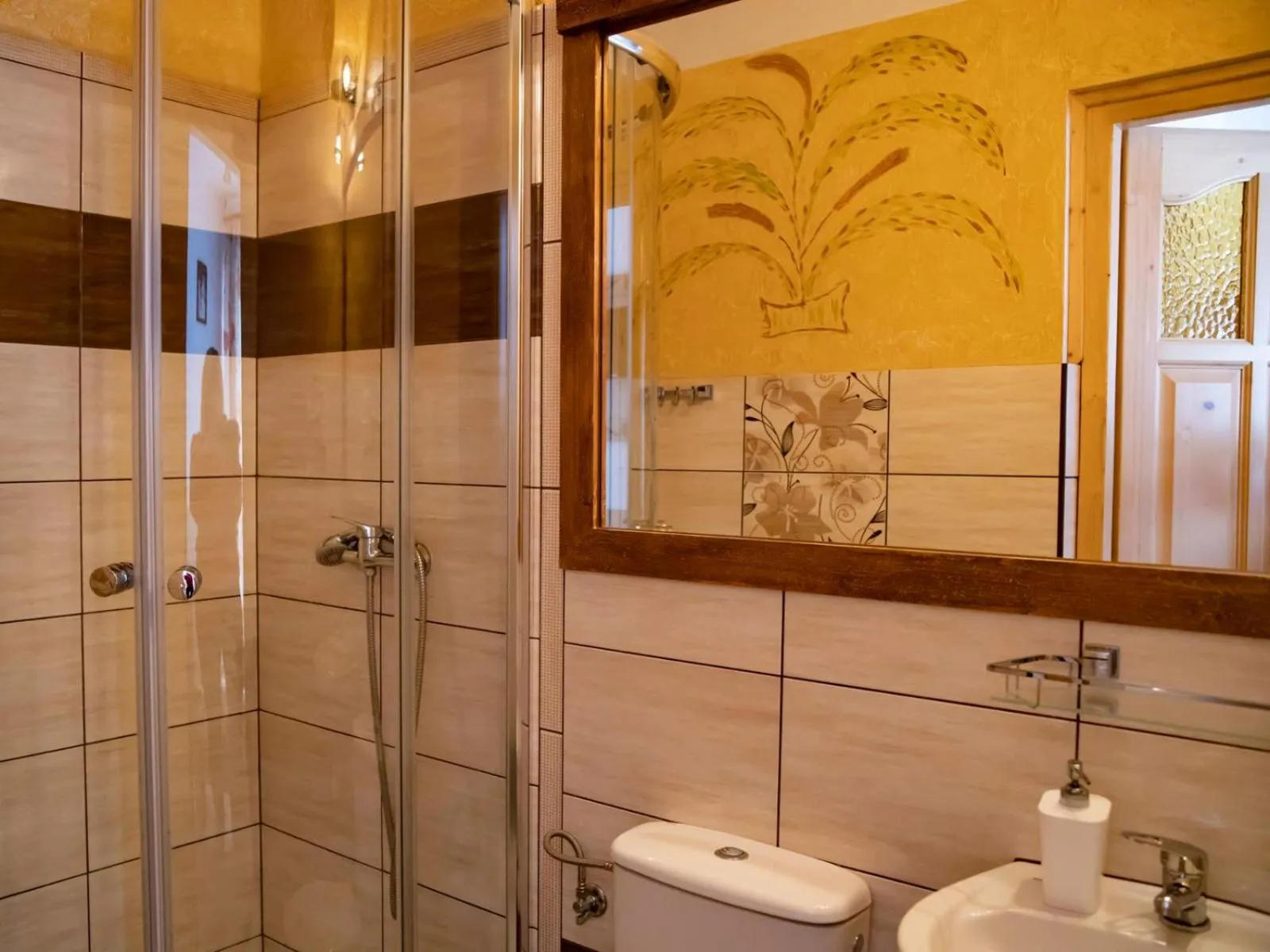 Bathroom in DW Maria 2