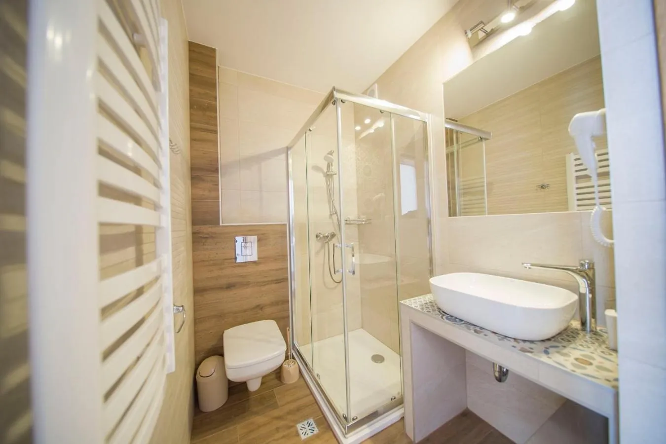 Bathroom in DW Maria 2