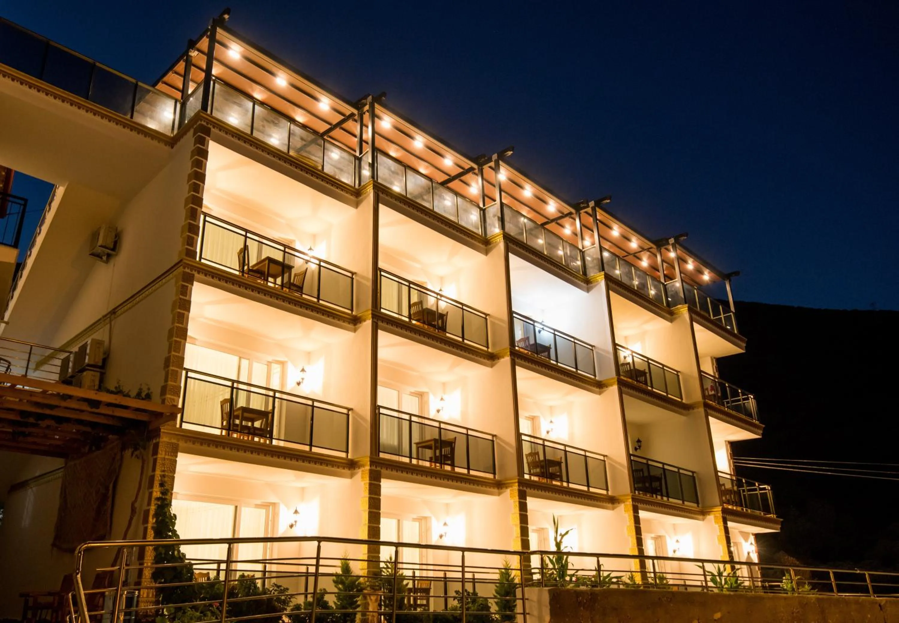 Property building in Kaş Sun Glare Hotel