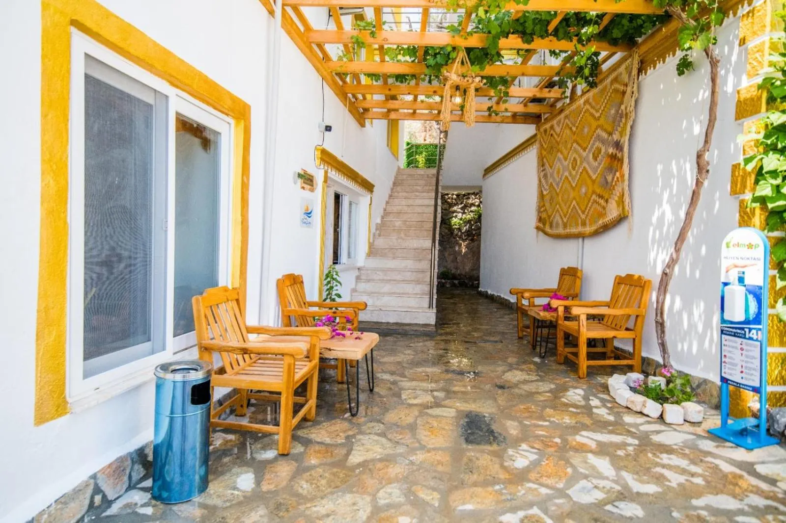 Patio in Kaş Sun Glare Hotel