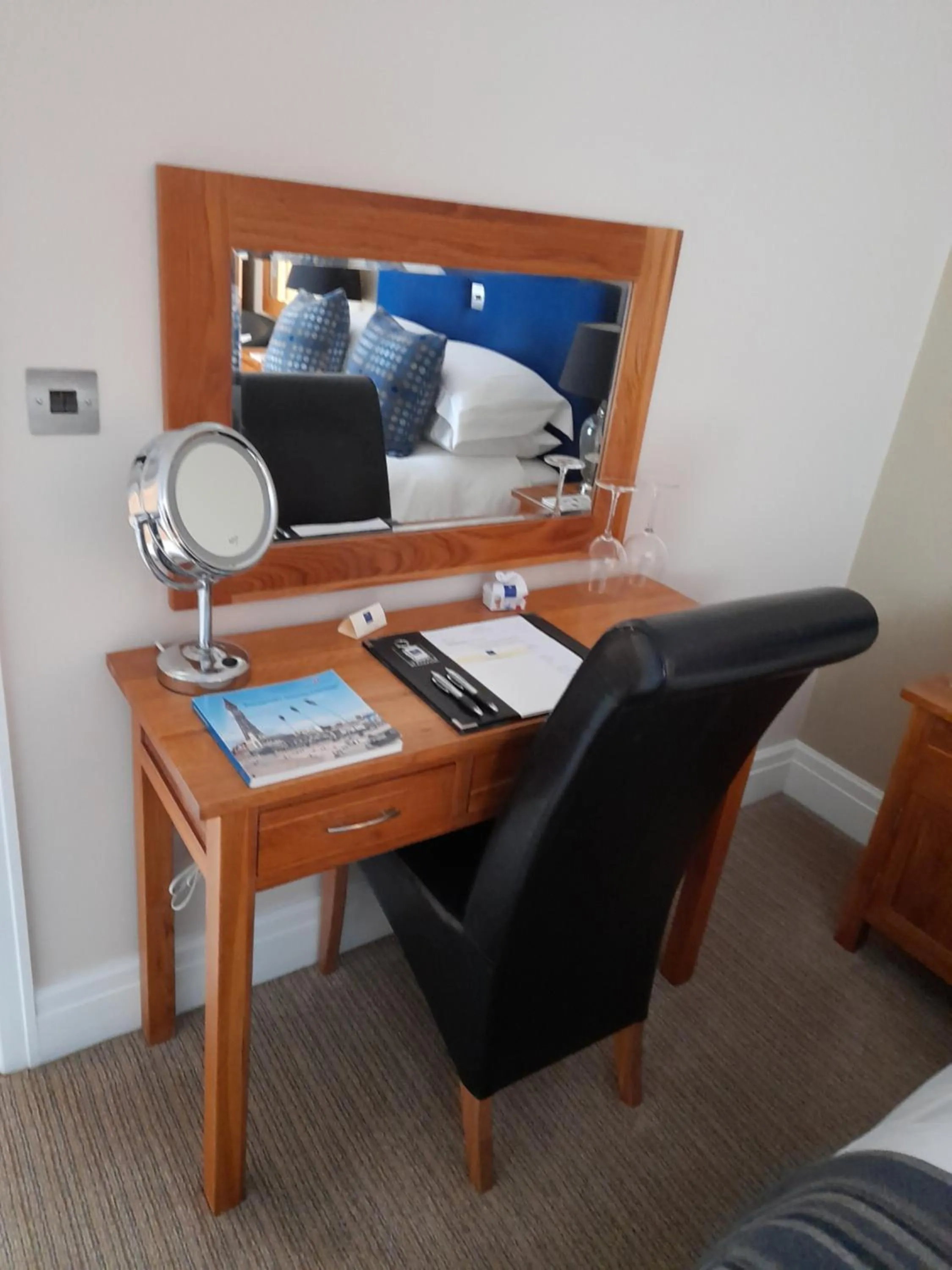 Business facilities in Langtrys