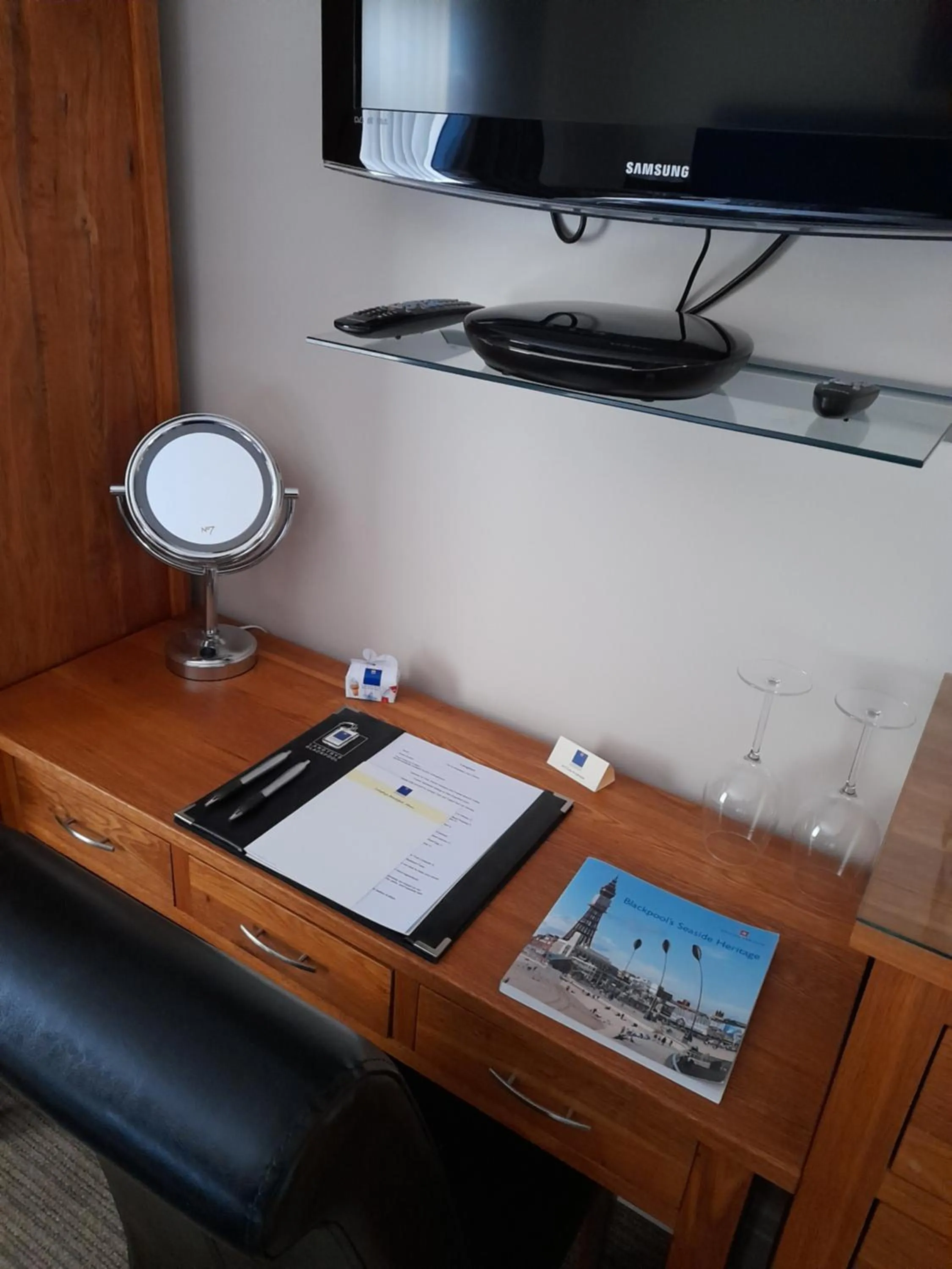 Business facilities in Langtrys