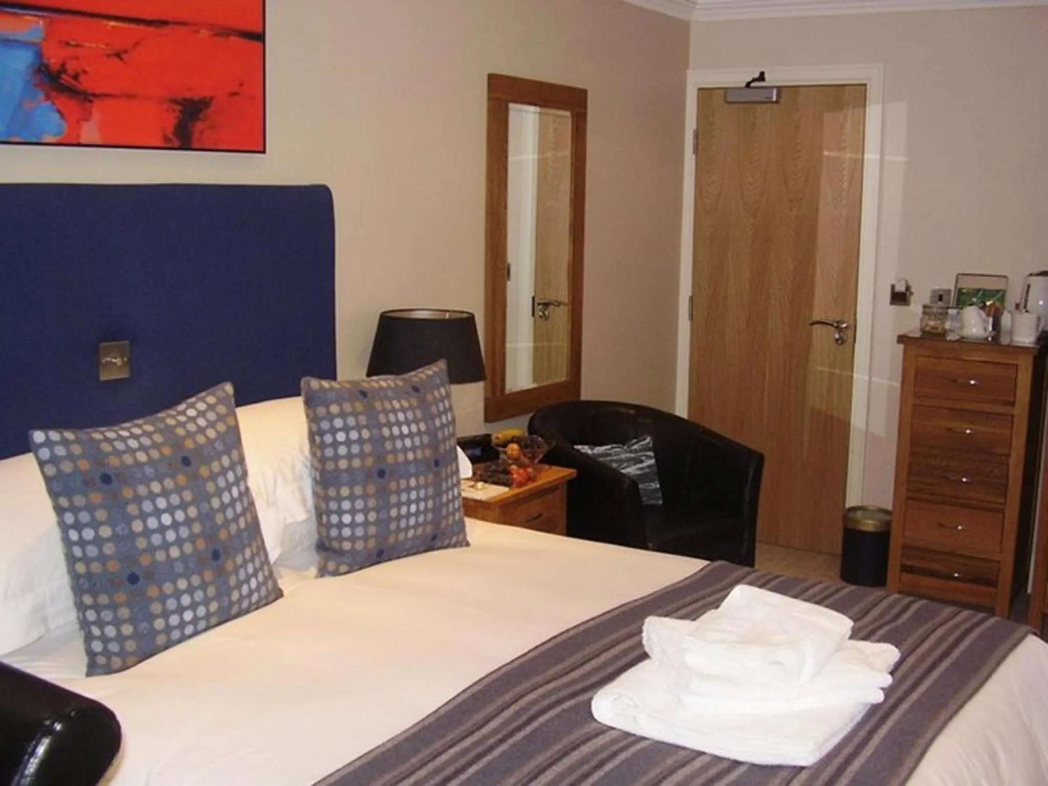 Bedroom, Bed in Langtrys