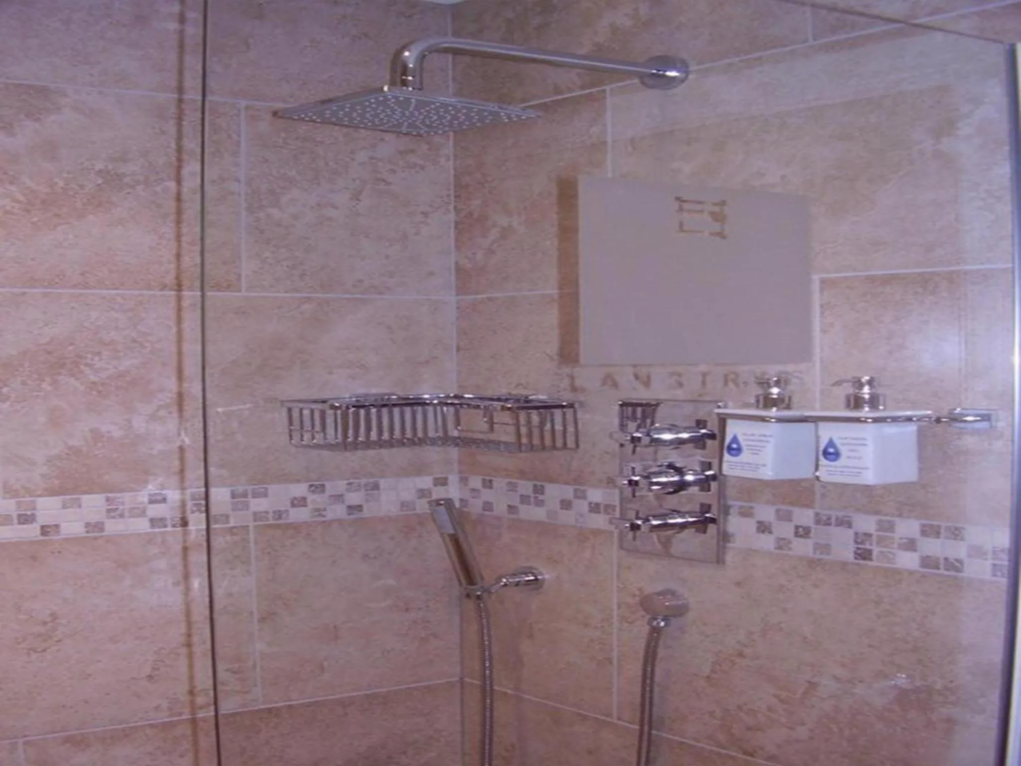 Shower in Langtrys