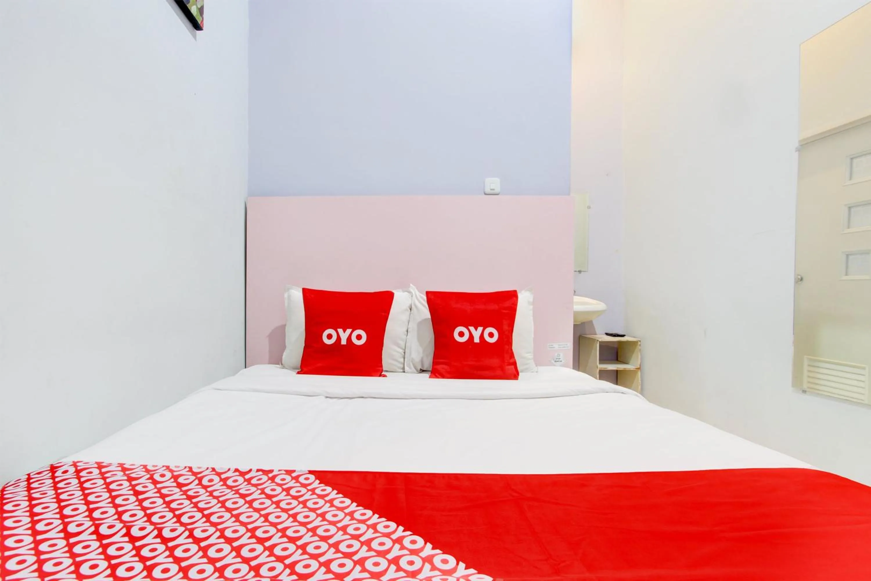 Bedroom, Bed in Hotel O Prawirotaman Near Keraton Yogyakarta Formerly Paris Guesthouse