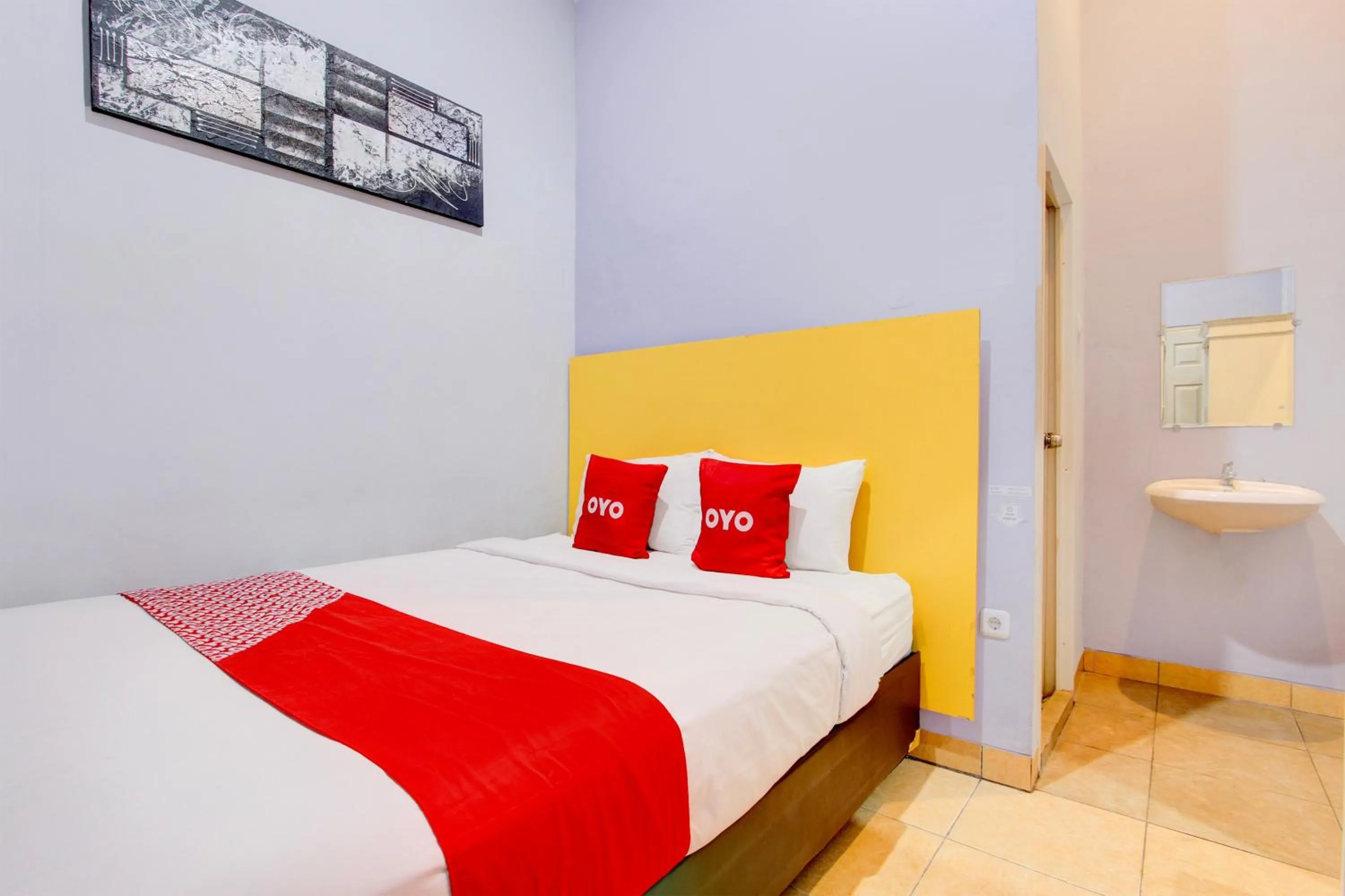 Bedroom, Bed in Hotel O Prawirotaman Near Keraton Yogyakarta Formerly Paris Guesthouse