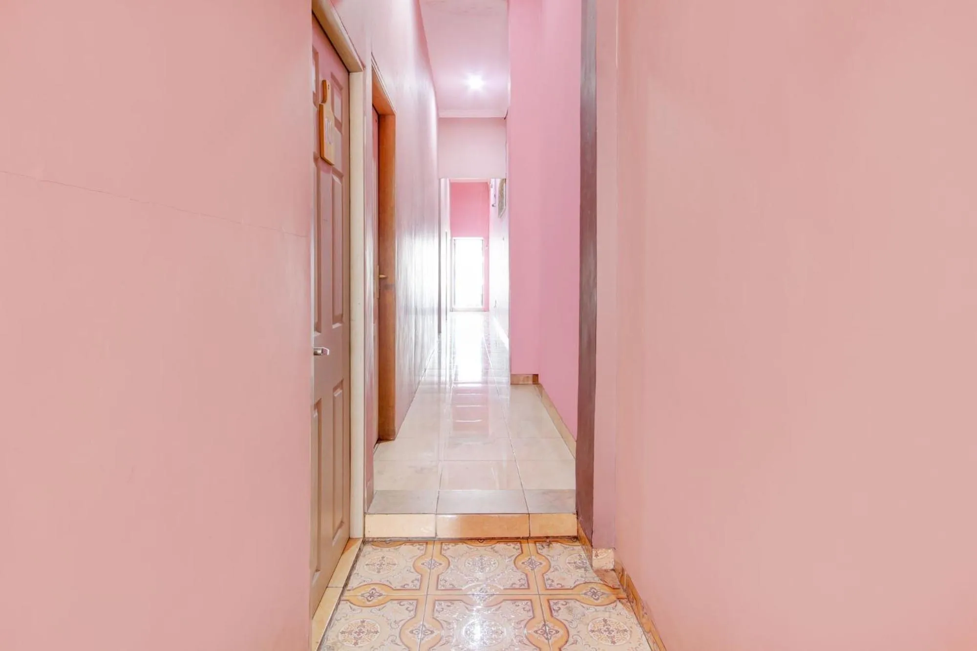 Area and facilities in Hotel O Prawirotaman Near Keraton Yogyakarta Formerly Paris Guesthouse