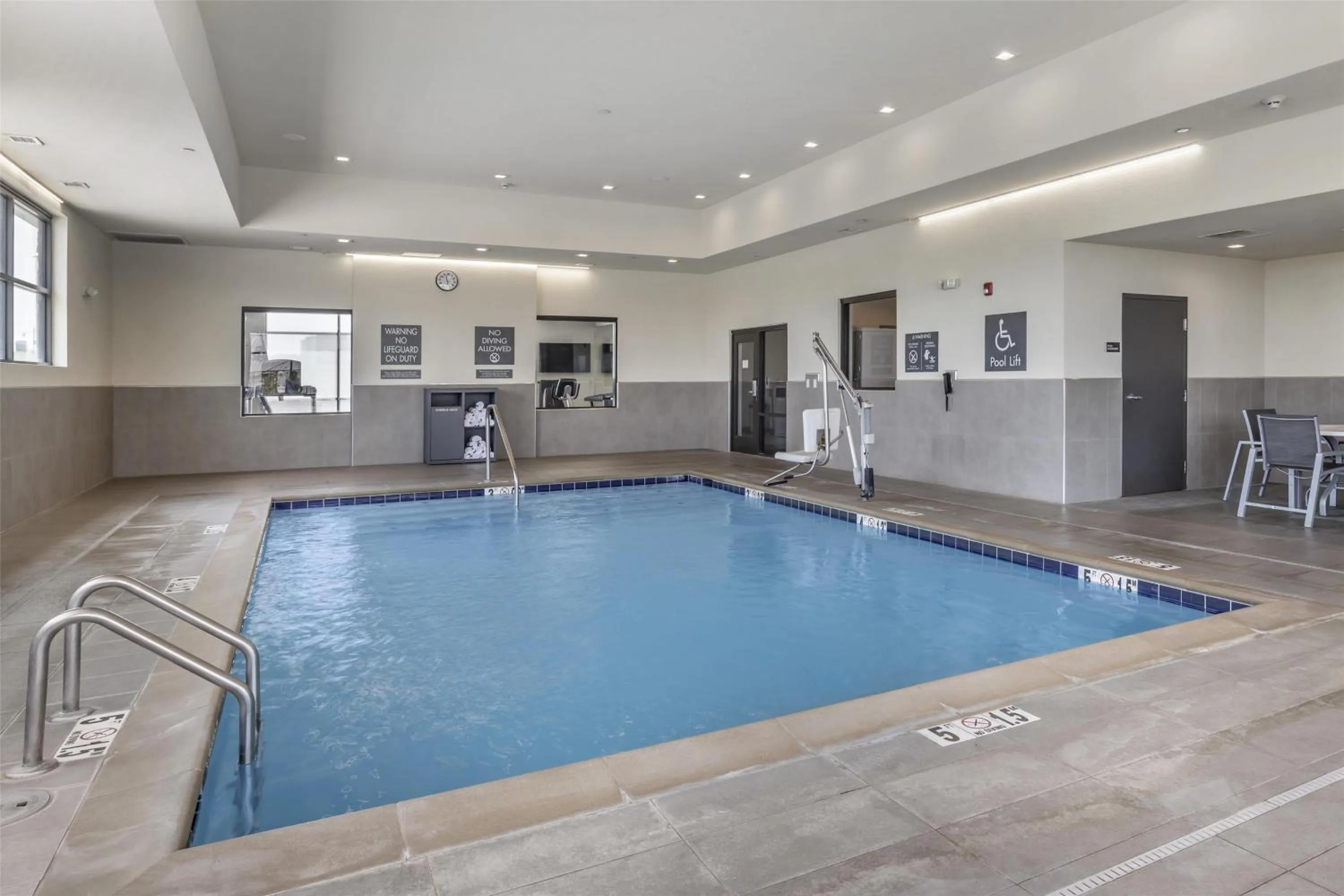 Pool view in Best Western Plus Executive Residency Jackson Northeast