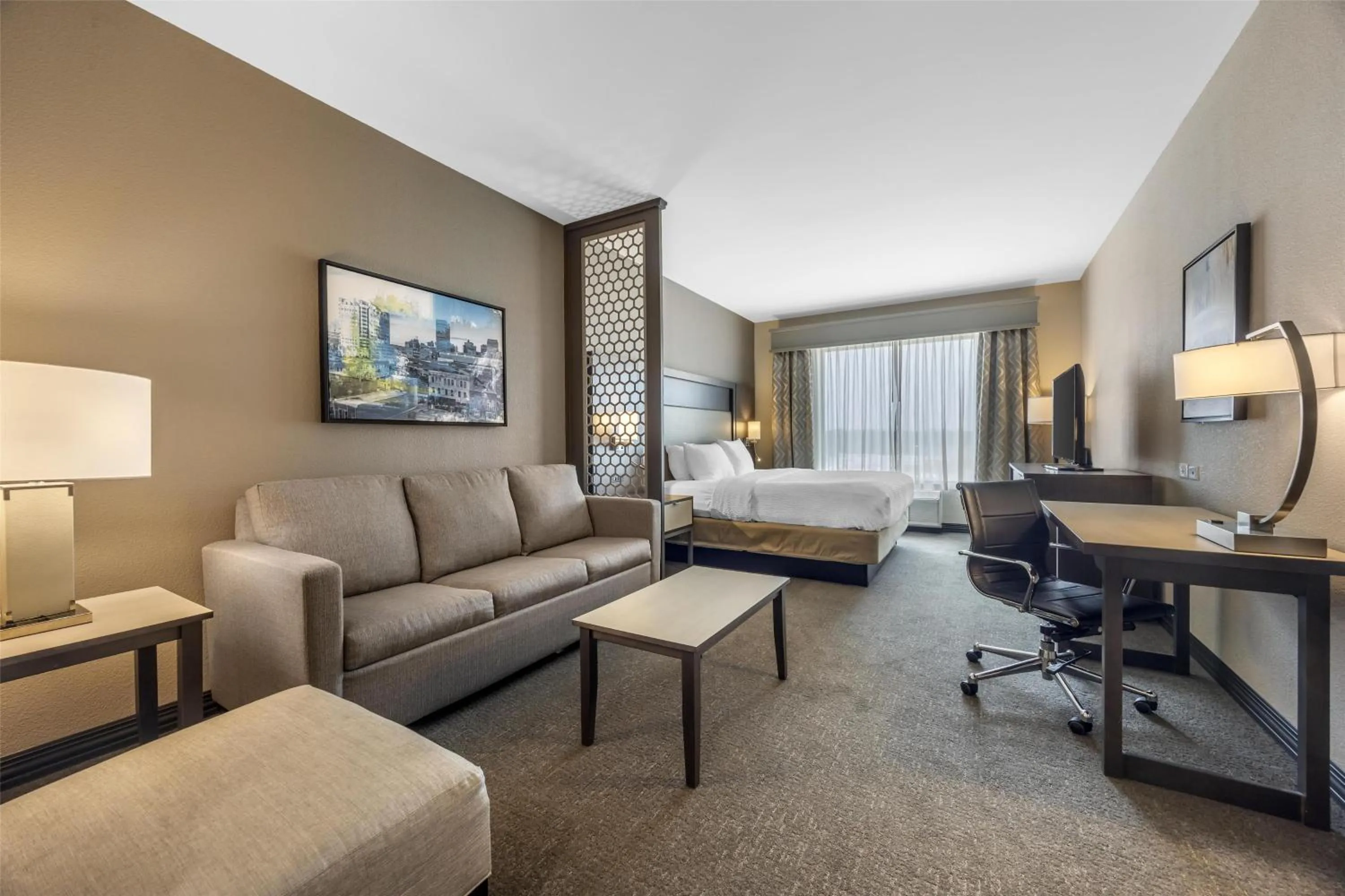 Bedroom, Bed in Best Western Plus Executive Residency Jackson Northeast