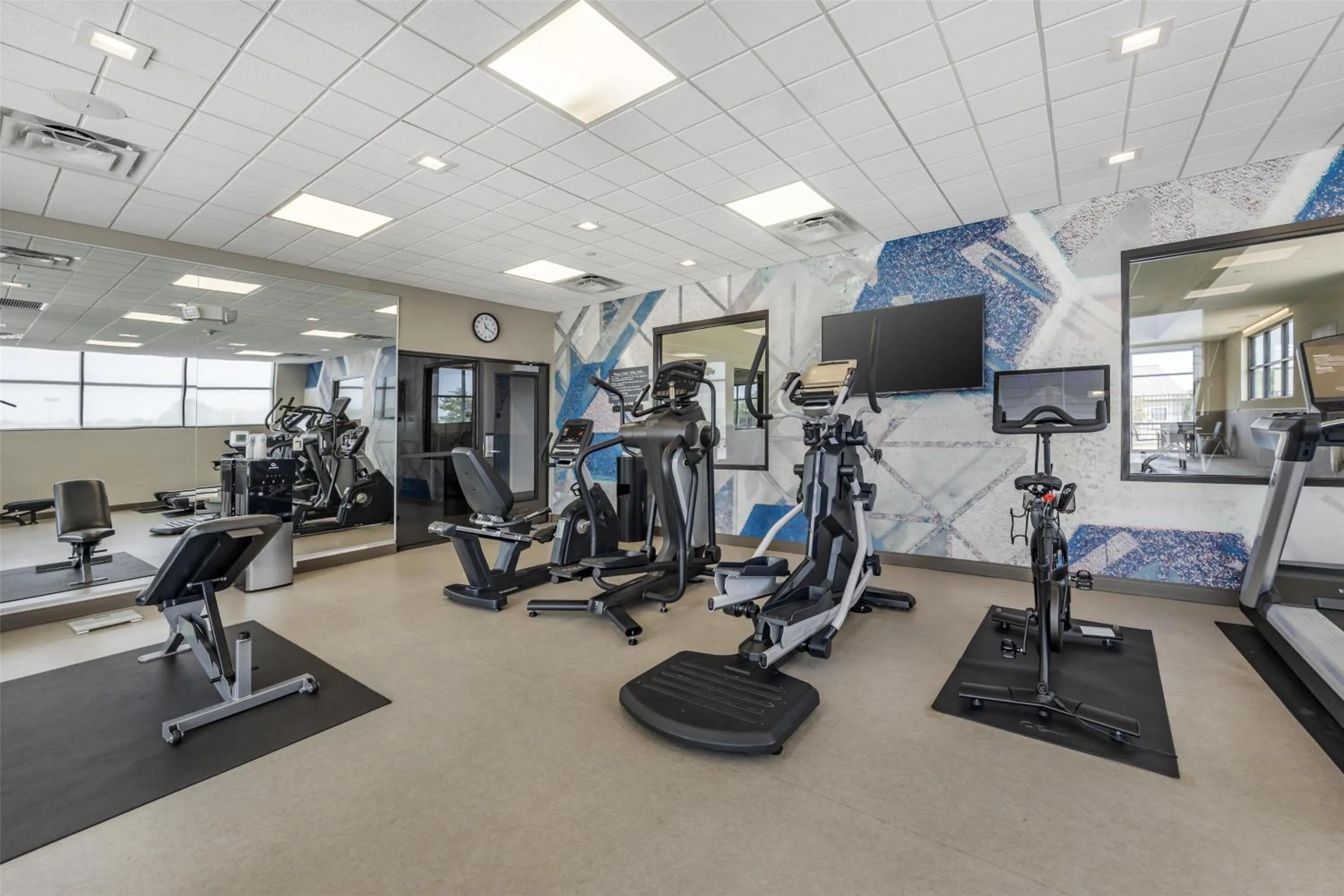 Fitness centre/facilities in Best Western Plus Executive Residency Jackson Northeast
