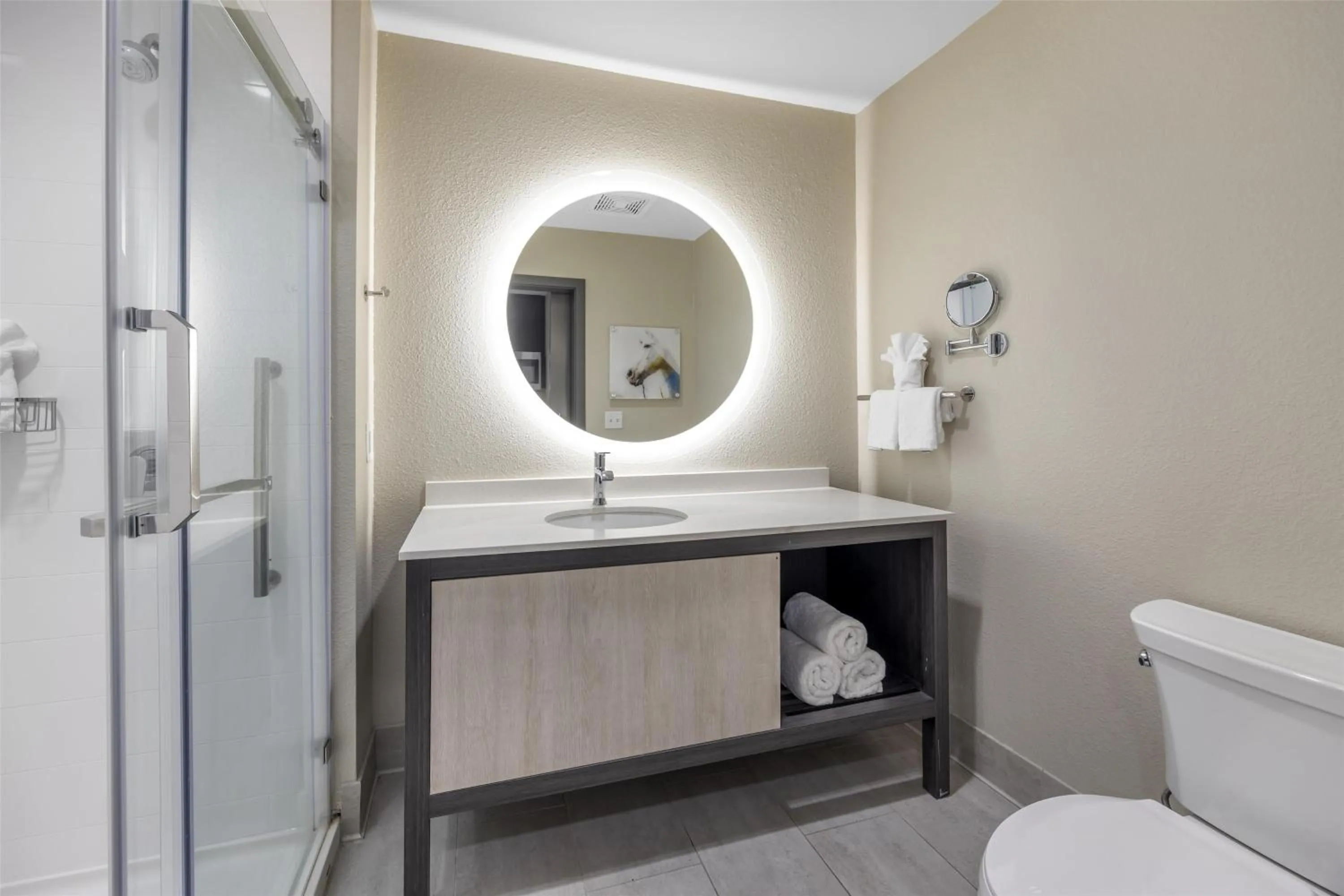 Bathroom in Best Western Plus Executive Residency Jackson Northeast