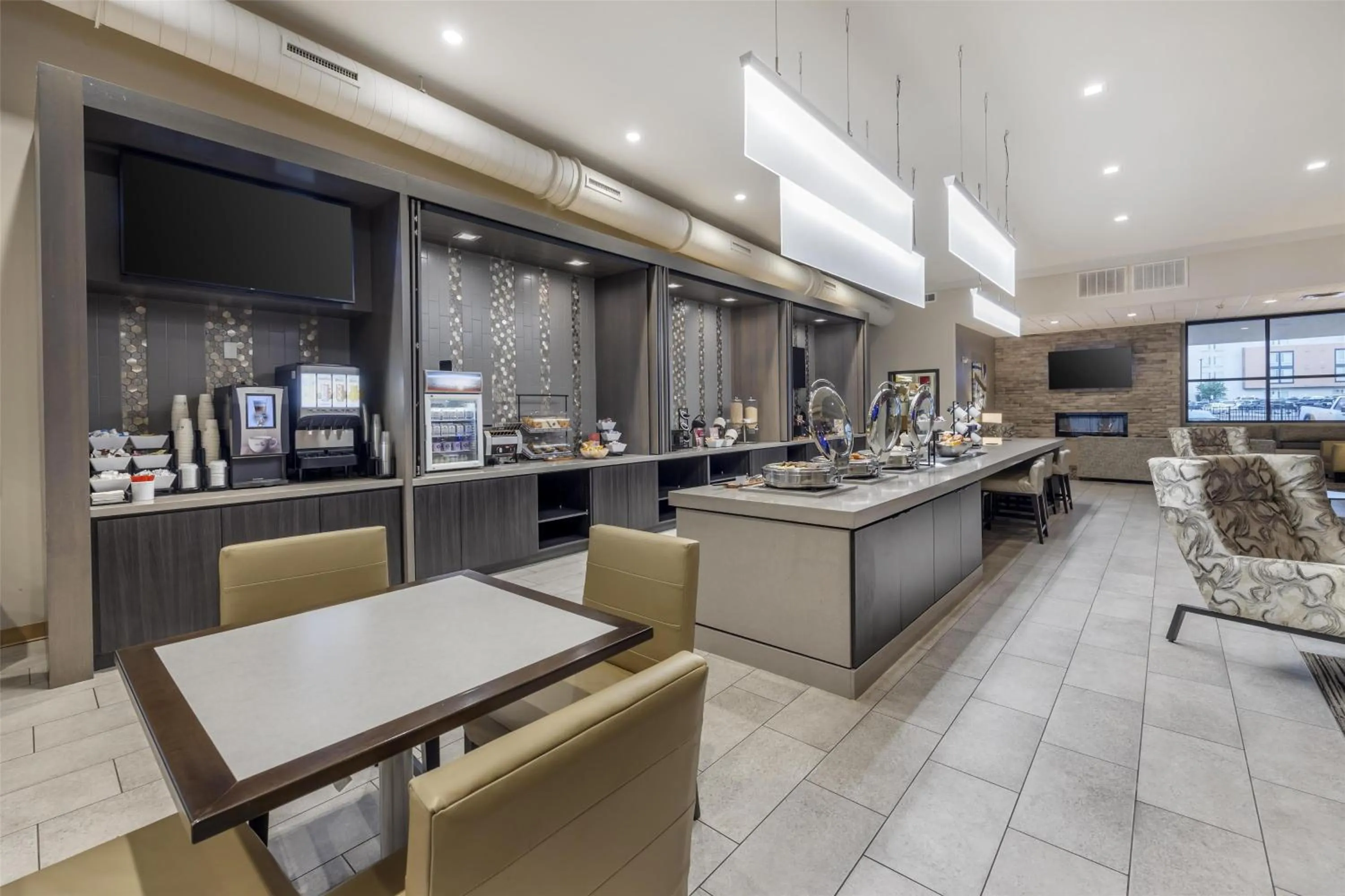 Breakfast in Best Western Plus Executive Residency Jackson Northeast