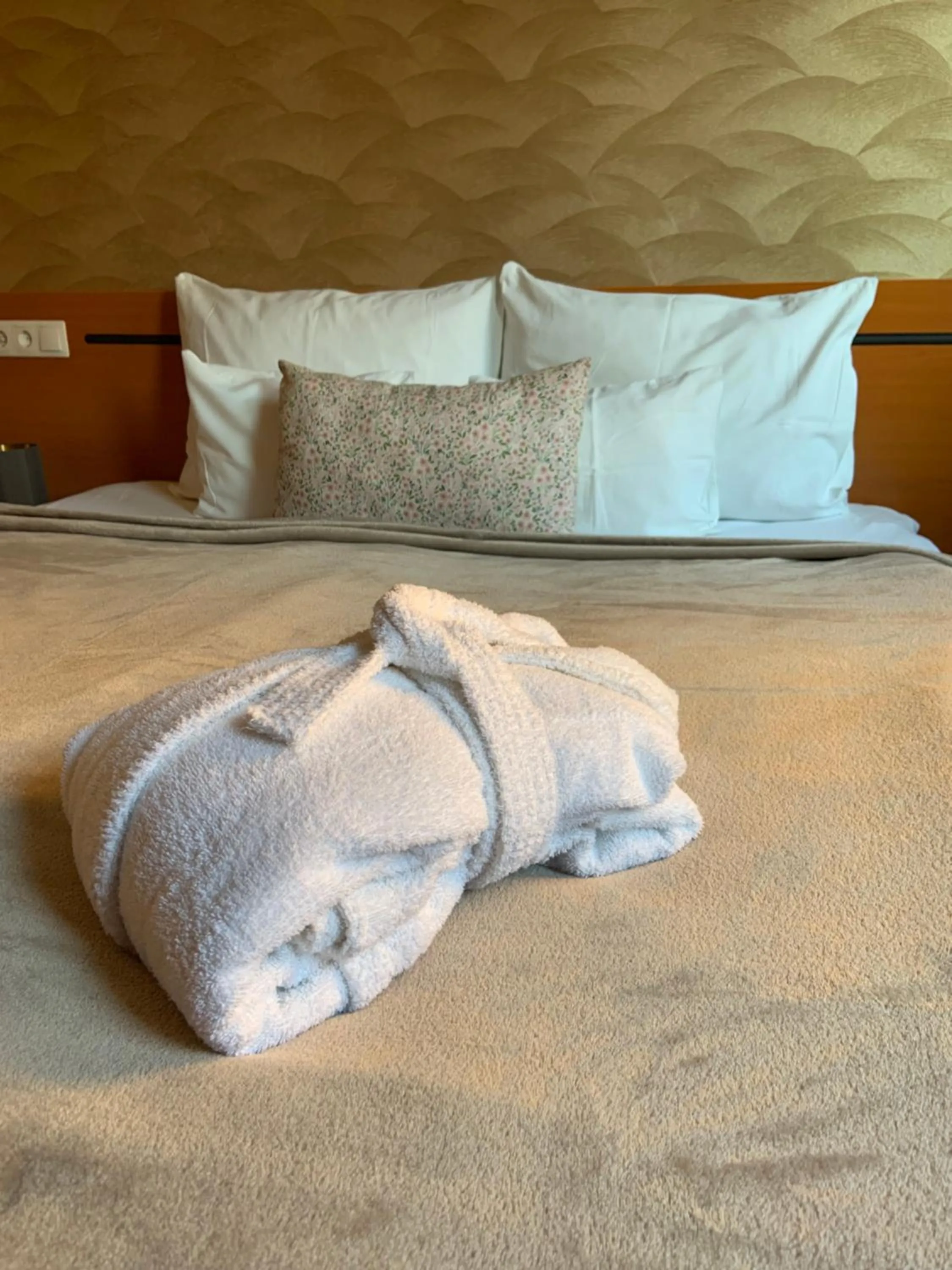 Bed in Termál Hotel Vesta