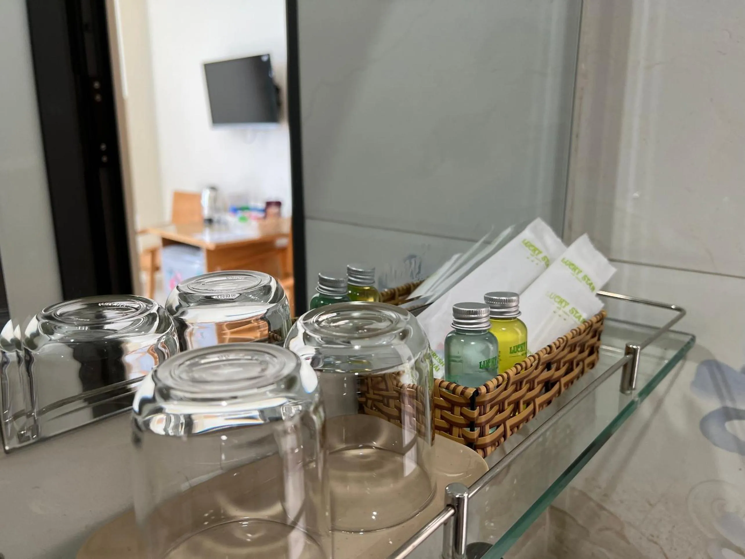 Property building in Lucky Star Ho Tram Hotel & Restaurant