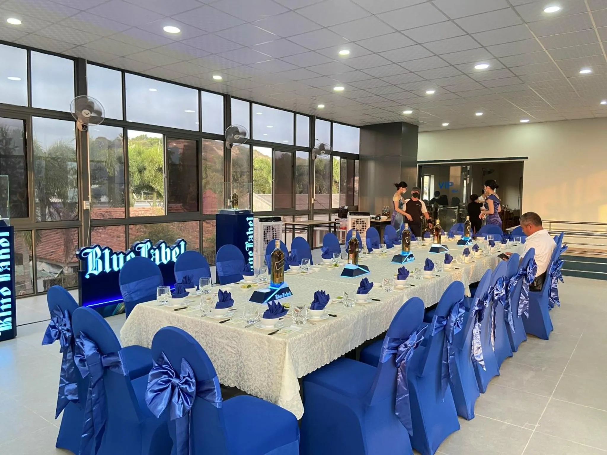 Restaurant/places to eat in Lucky Star Ho Tram Hotel & Restaurant