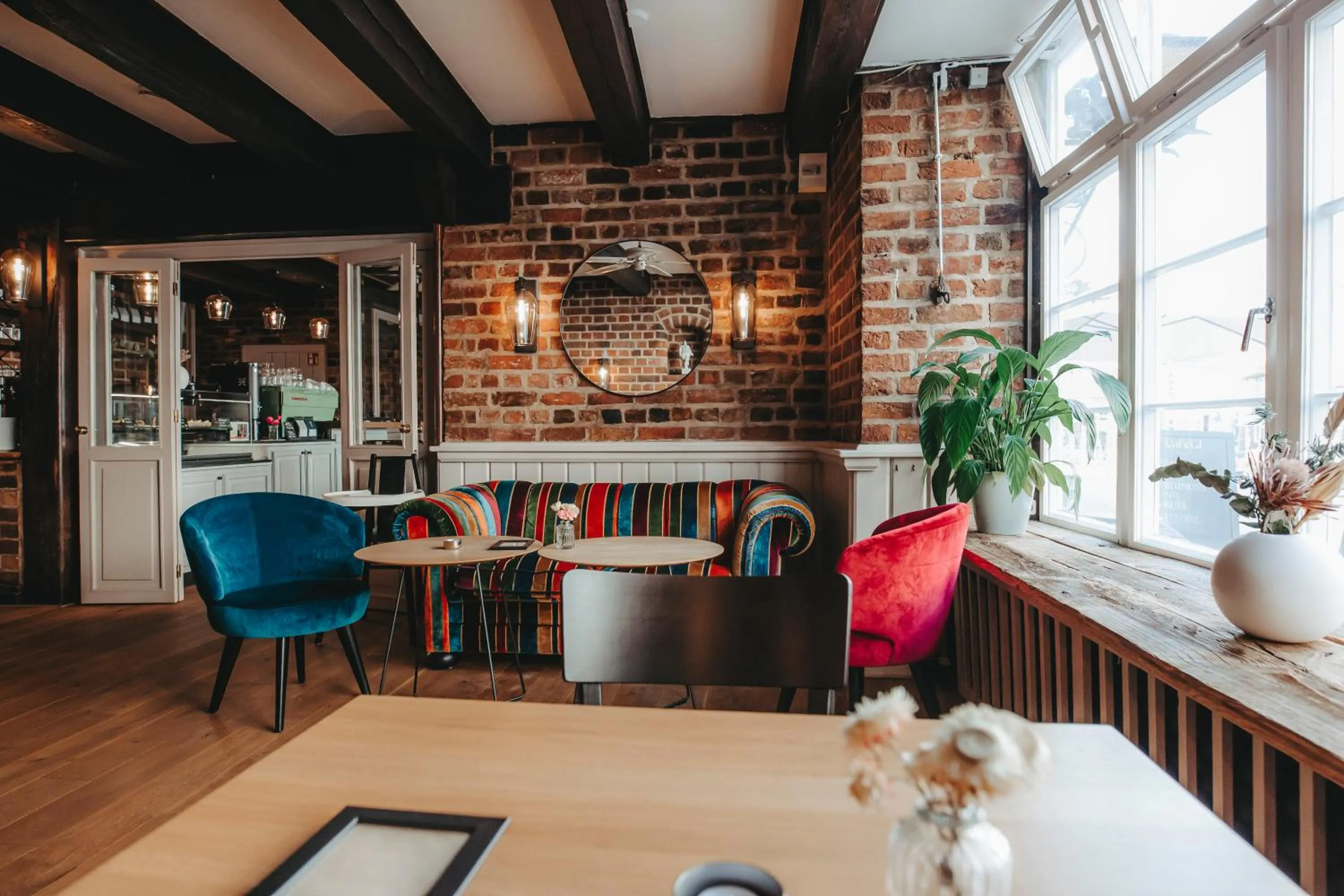 Restaurant/places to eat in Hotel zum Heidkrug & Café Lil