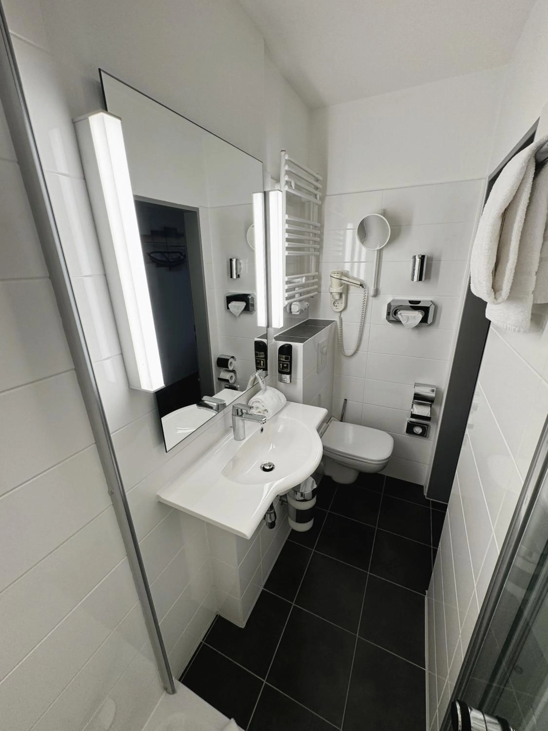 Bathroom in Brenner Hotel