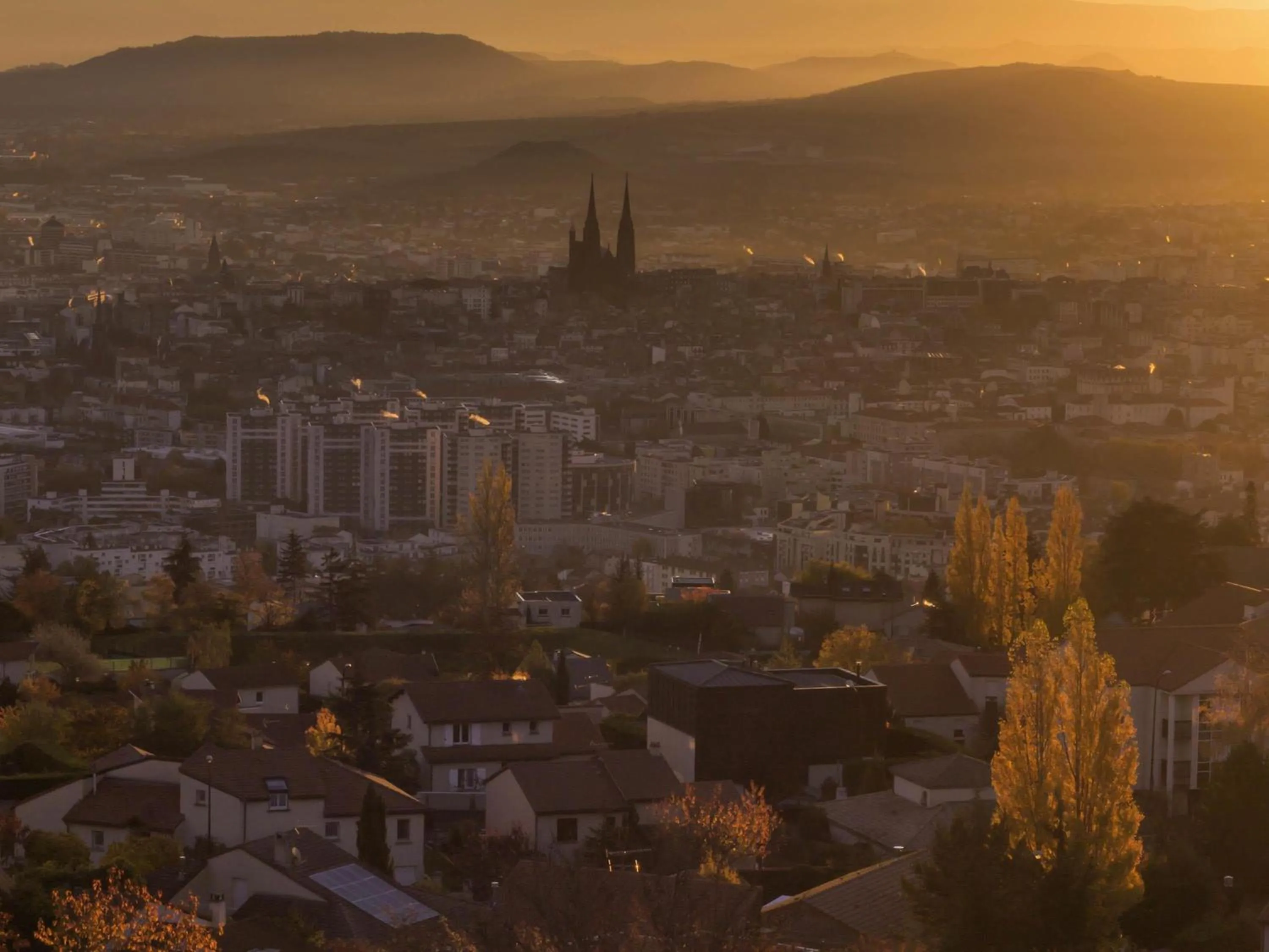 Property building in hotelF1 Clermont Ferrand Est