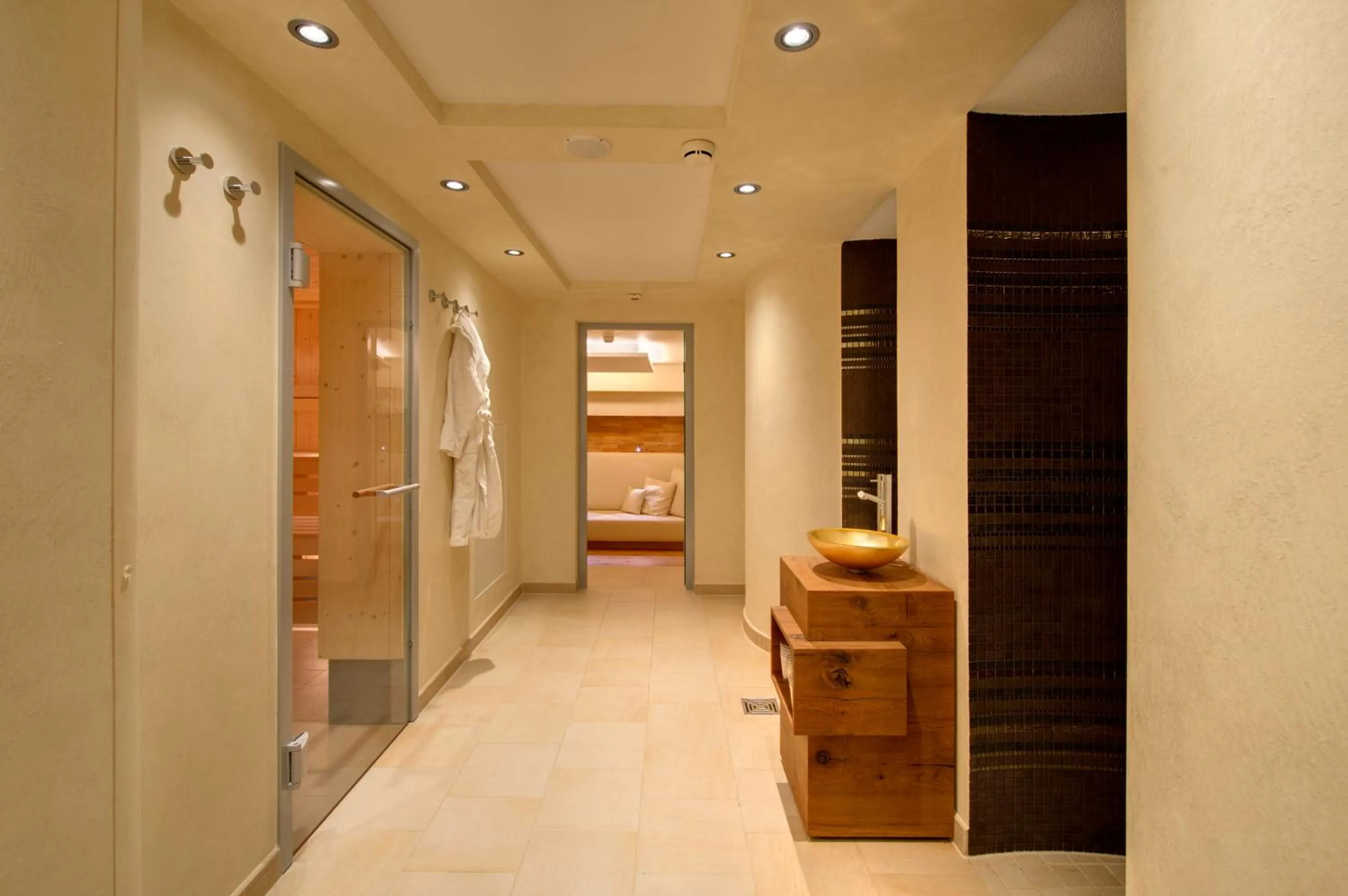 Spa and wellness centre/facilities in Hotel Astoria