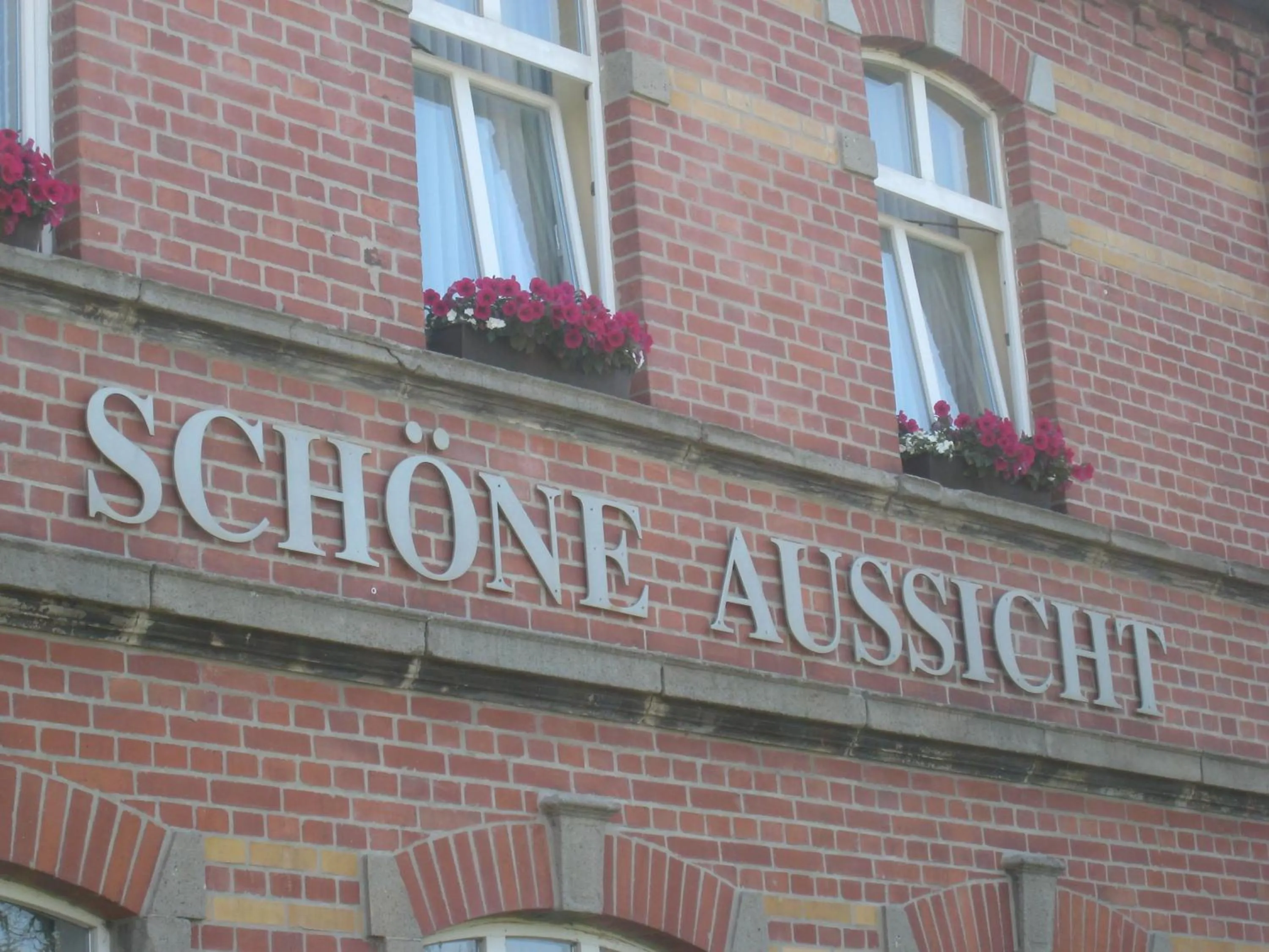 Property logo or sign in Hotel Schöne Aussicht