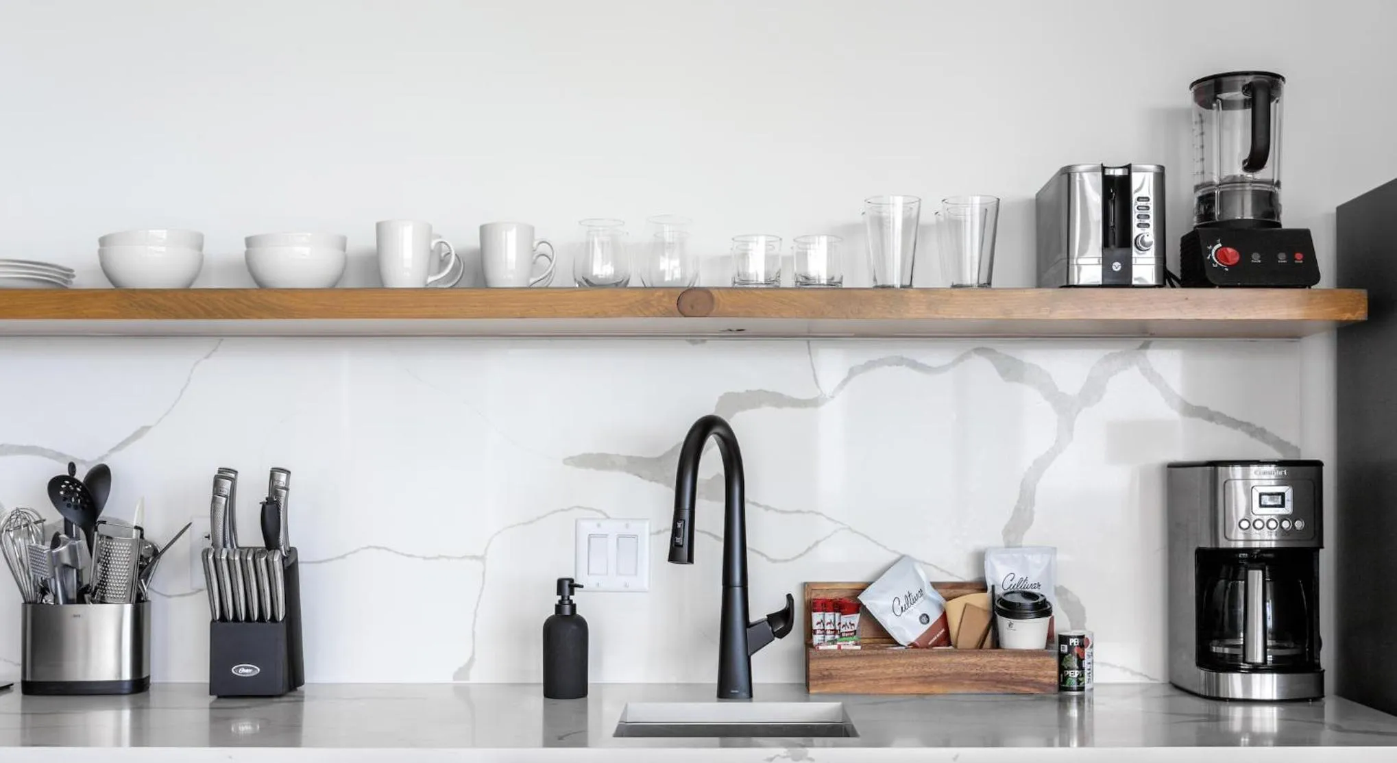 kitchen in Mint House Dallas - Downtown