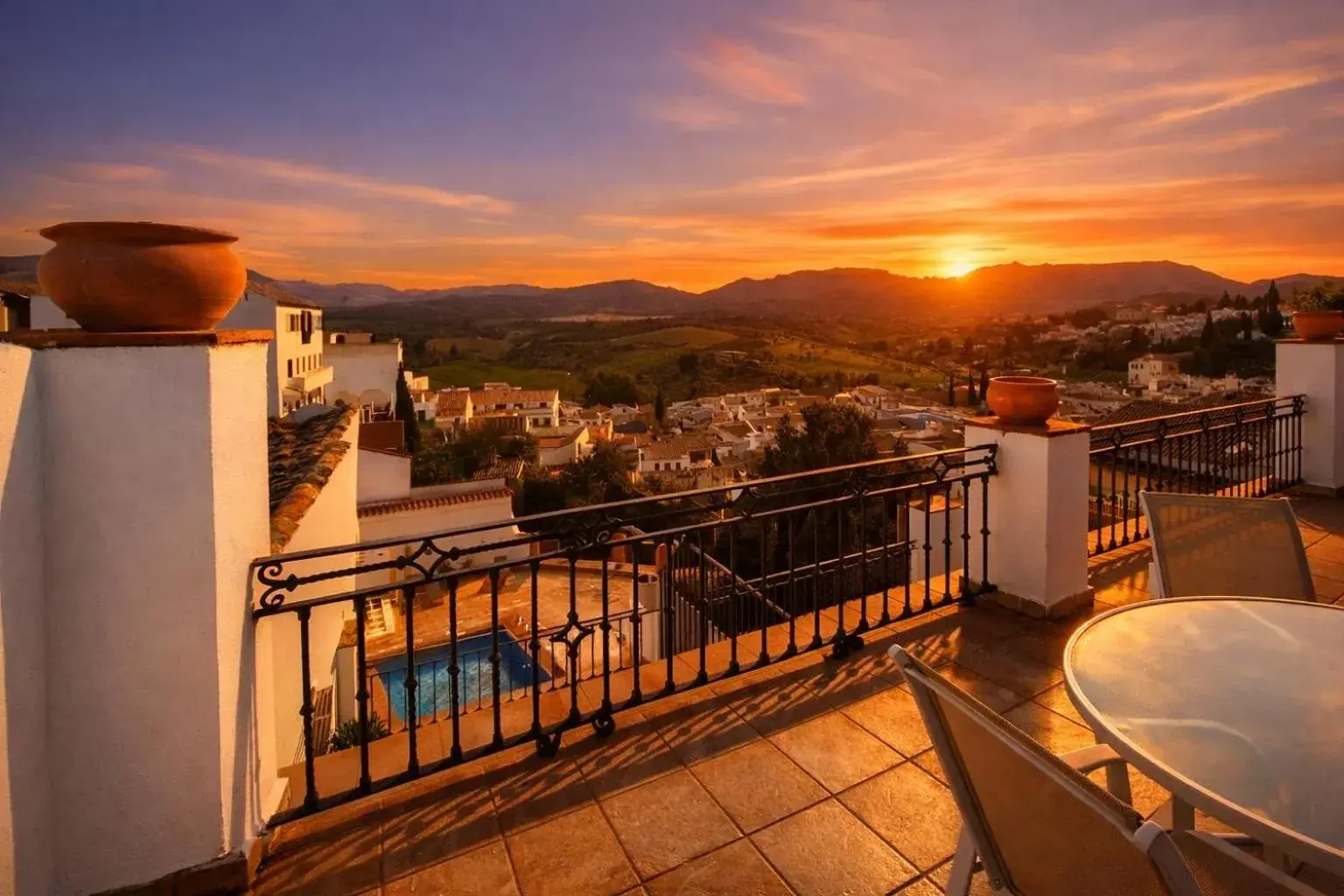 Two-Bedroom Apartment with Terrace in Apartamentos Avanel Two-Bedroom Apartment with Terrace in Apartamentos Avanel