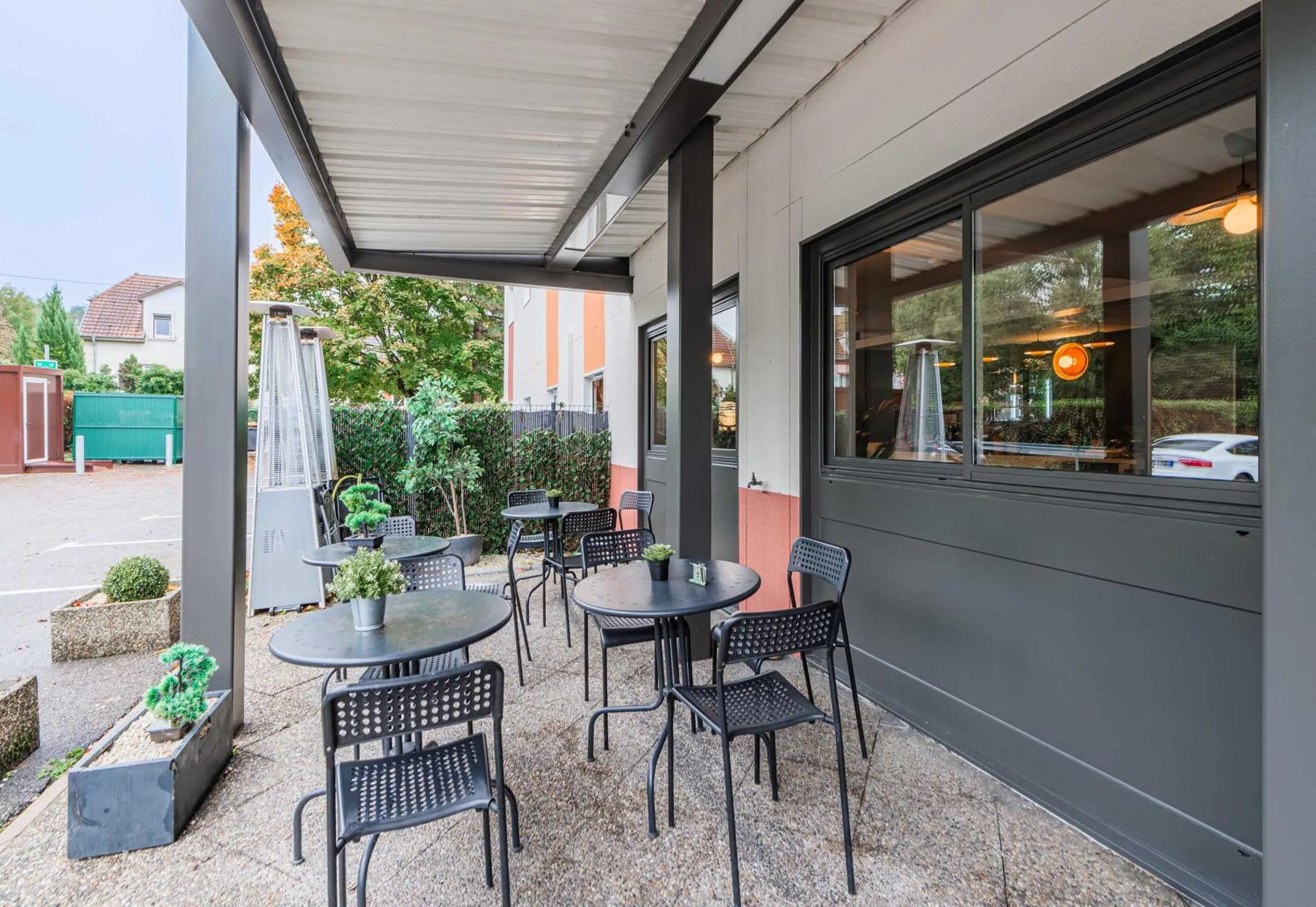 Property building in B&B HOTEL Mulhouse Dornach