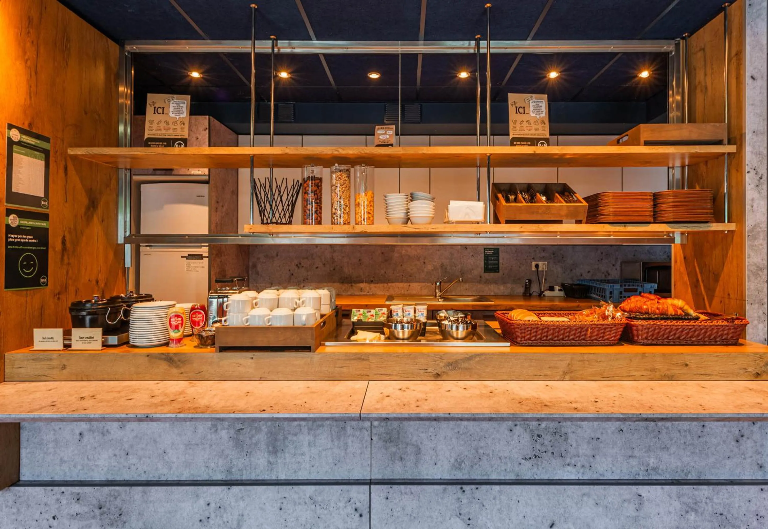 Breakfast in B&B HOTEL SCHILTIGHEIM Nord