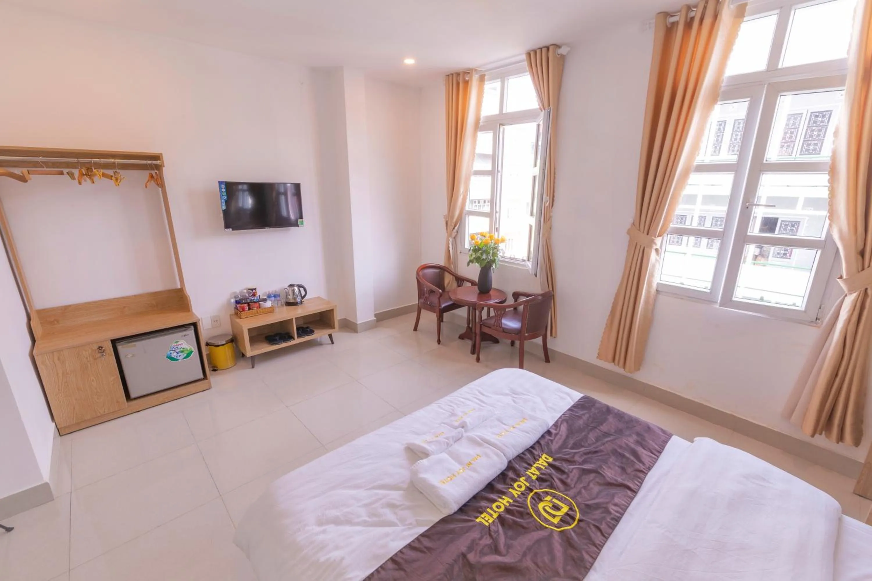 Bed in Dalat Joy Hotel