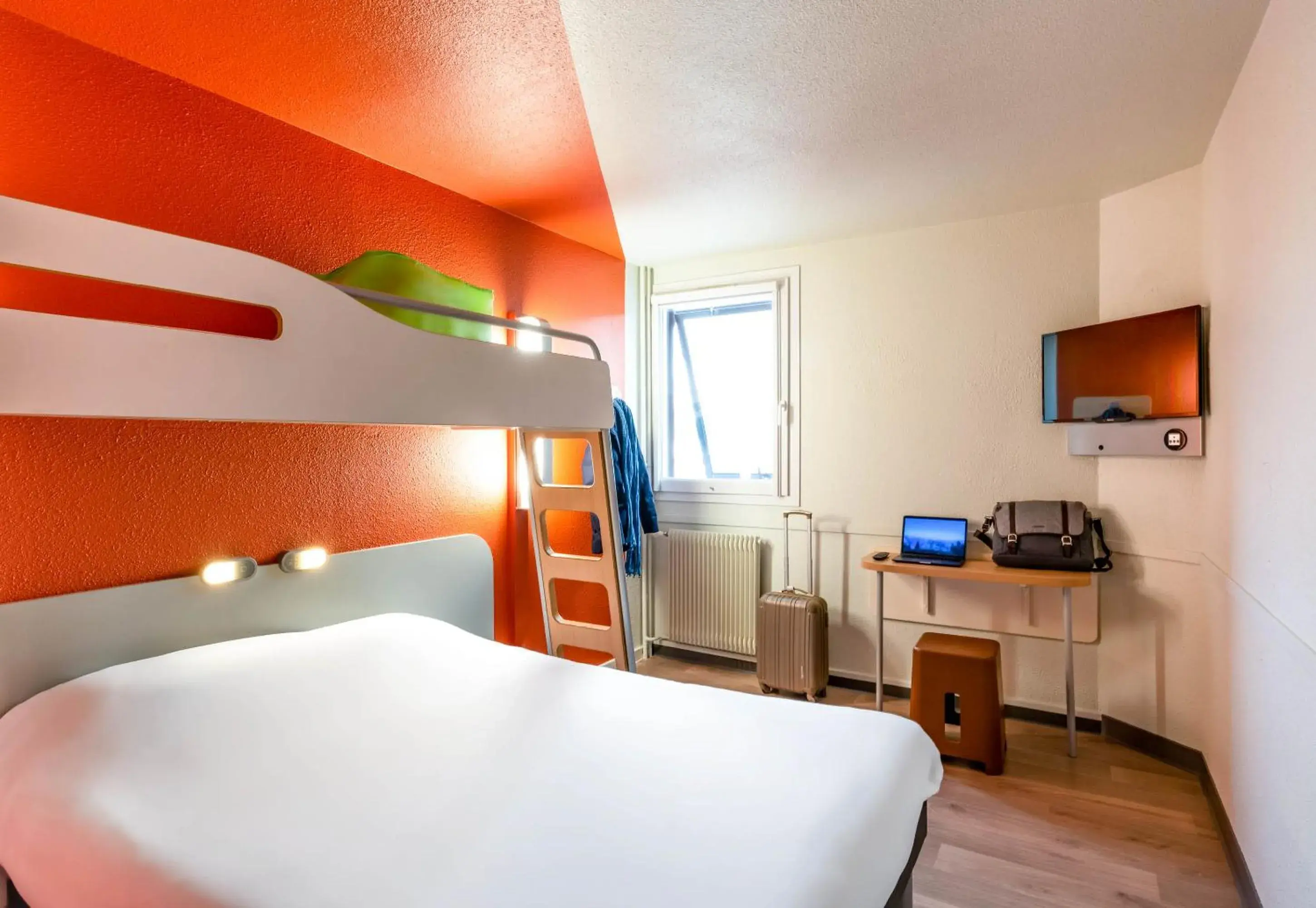 Bedroom, Bed in ibis Budget Vitry Sur Seine A86 Bedroom, Bed in ibis Budget Vitry Sur Seine A86