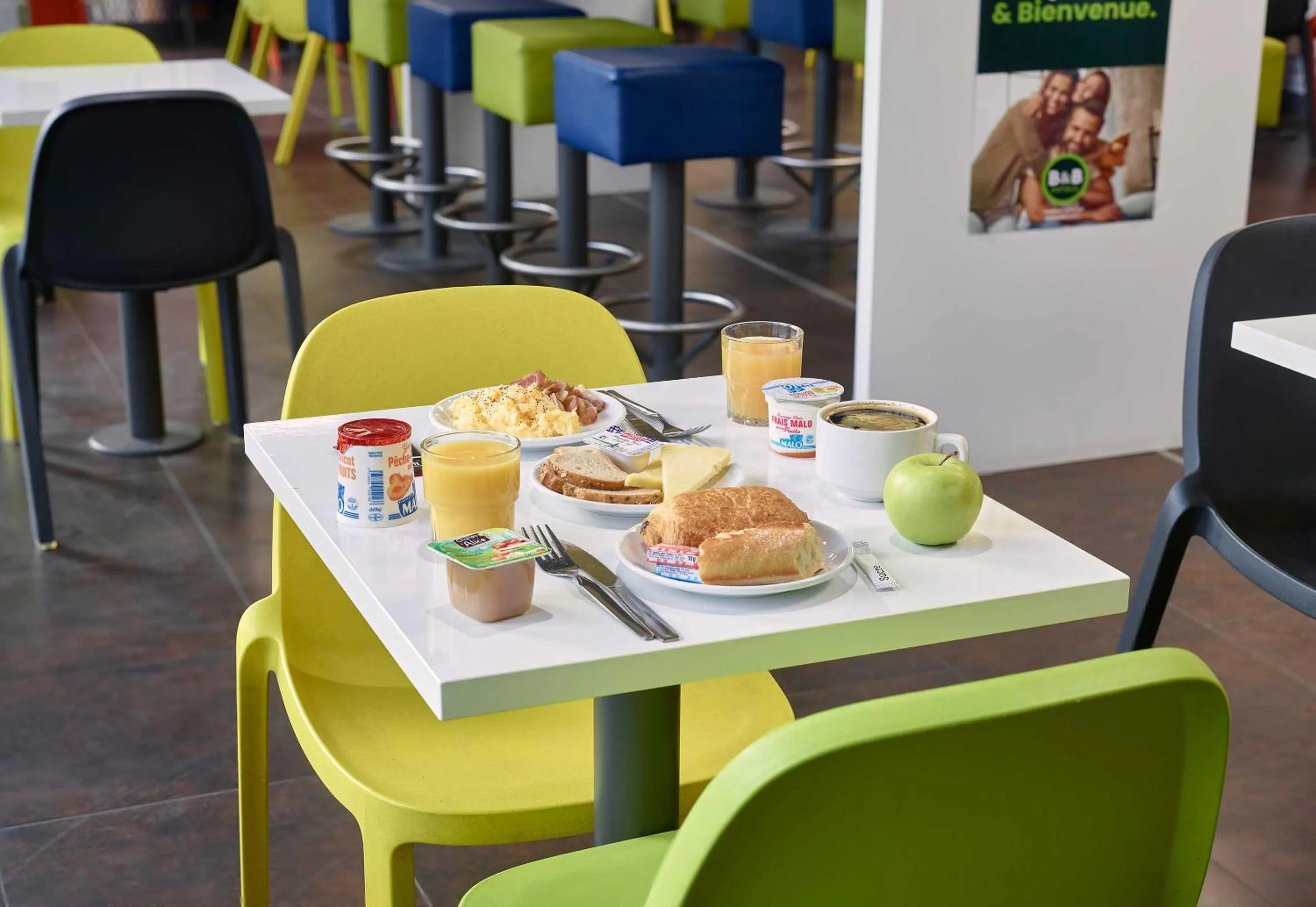 Breakfast in B&B HOTEL Vitry-sur-Seine