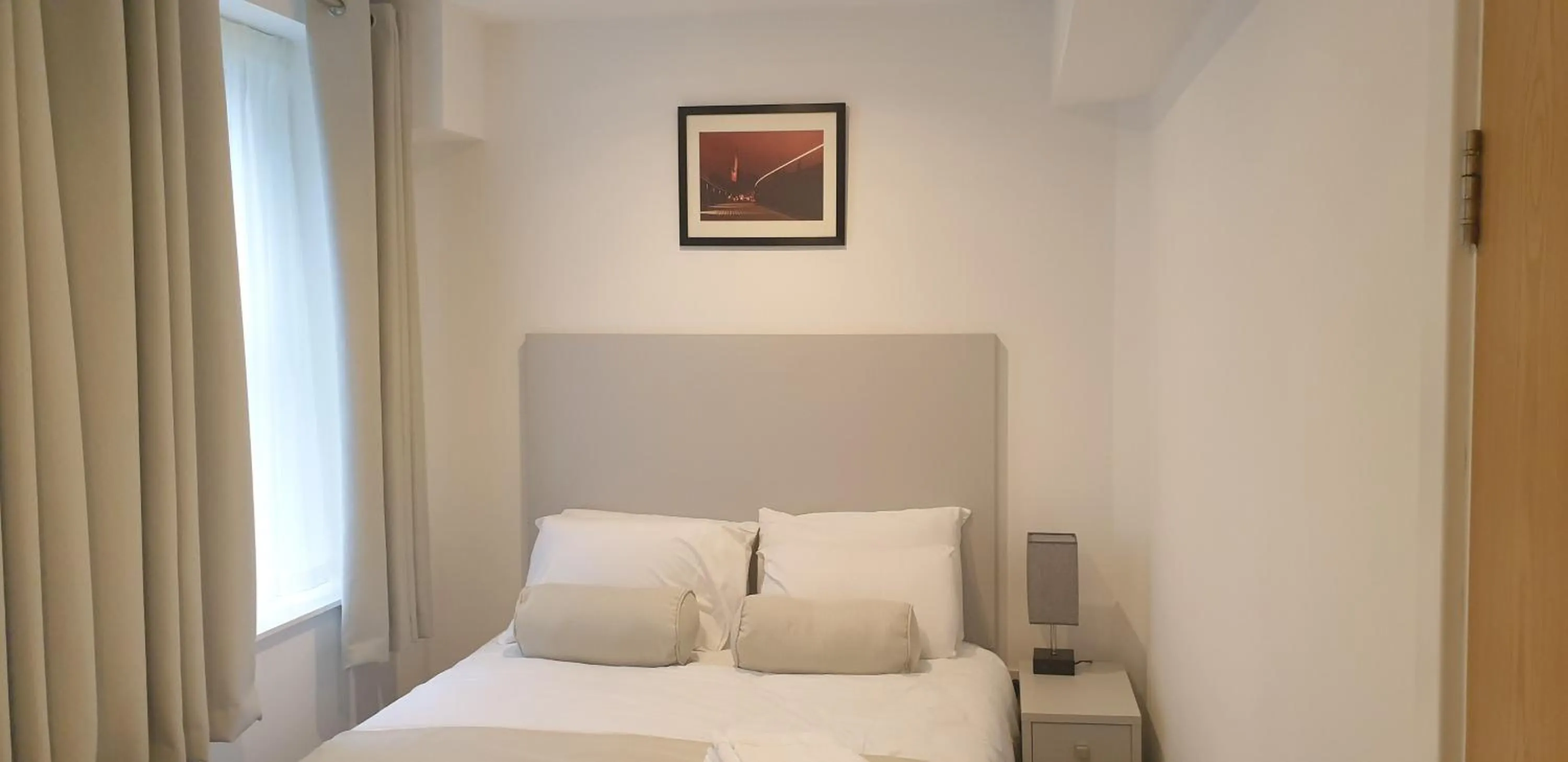 Bed in Wellington Apartments