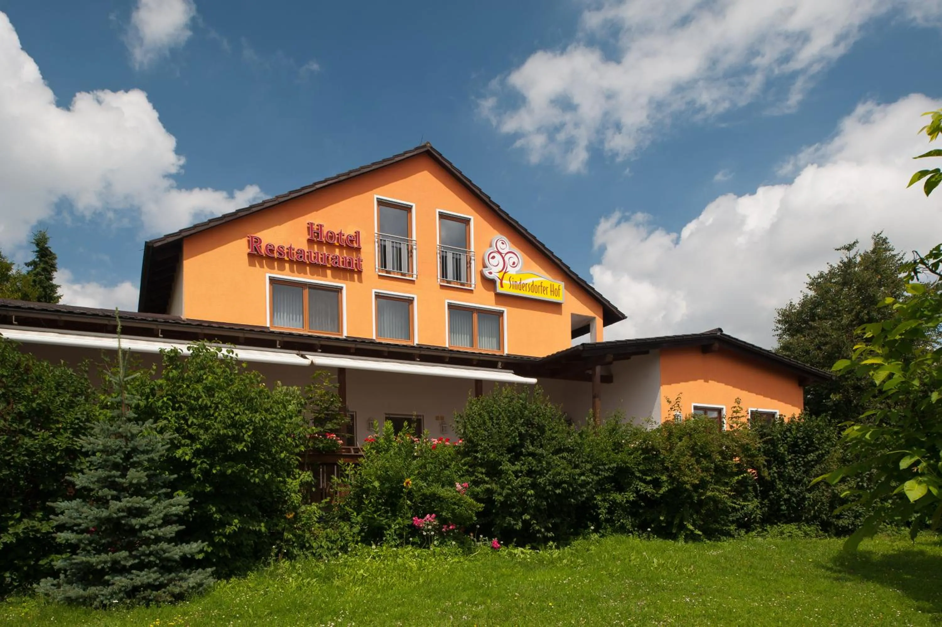 Facade/entrance in Sindersdorfer Hof