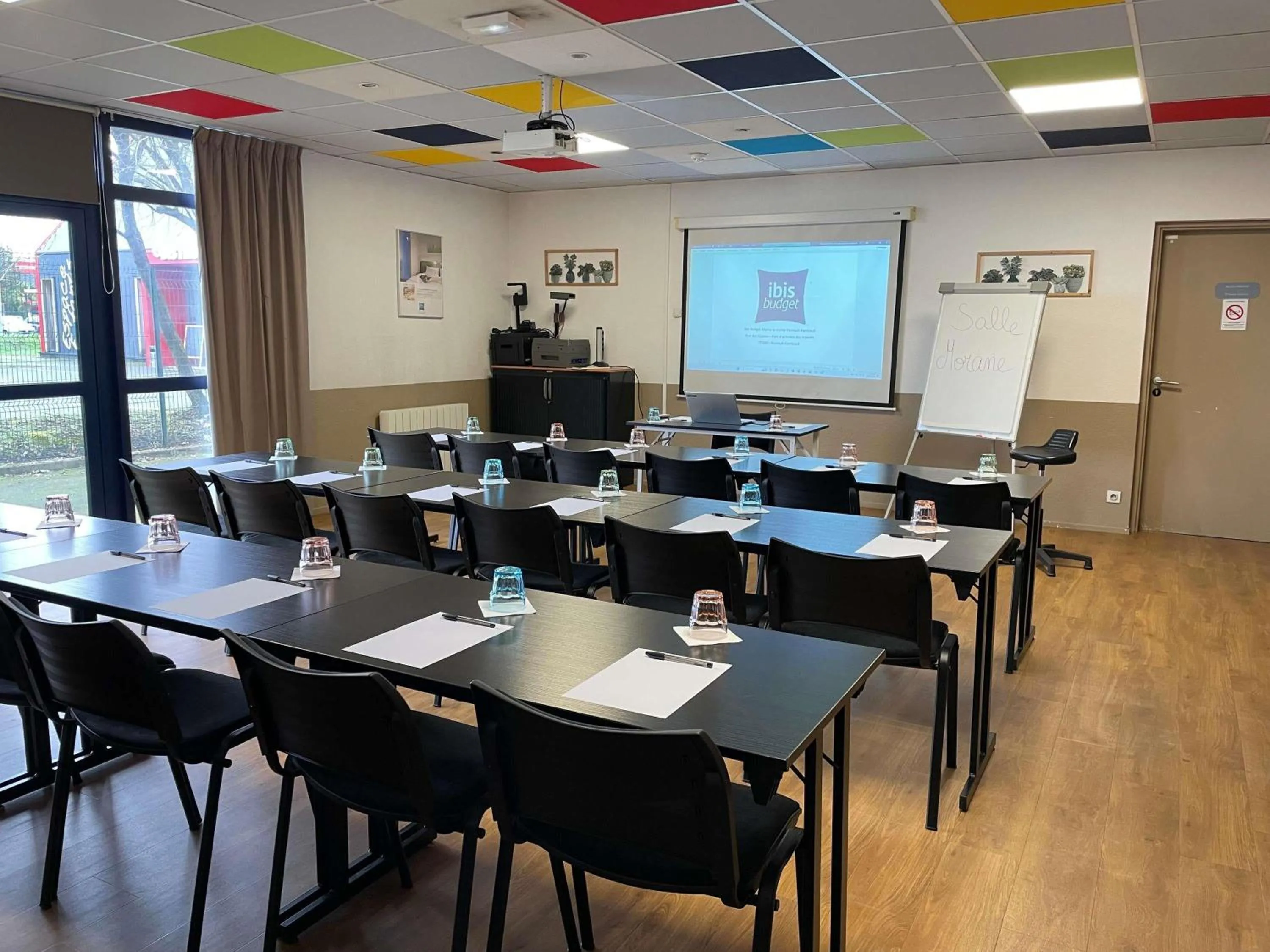 Meeting/conference room in ibis budget Marne la Vallée Pontault Combault