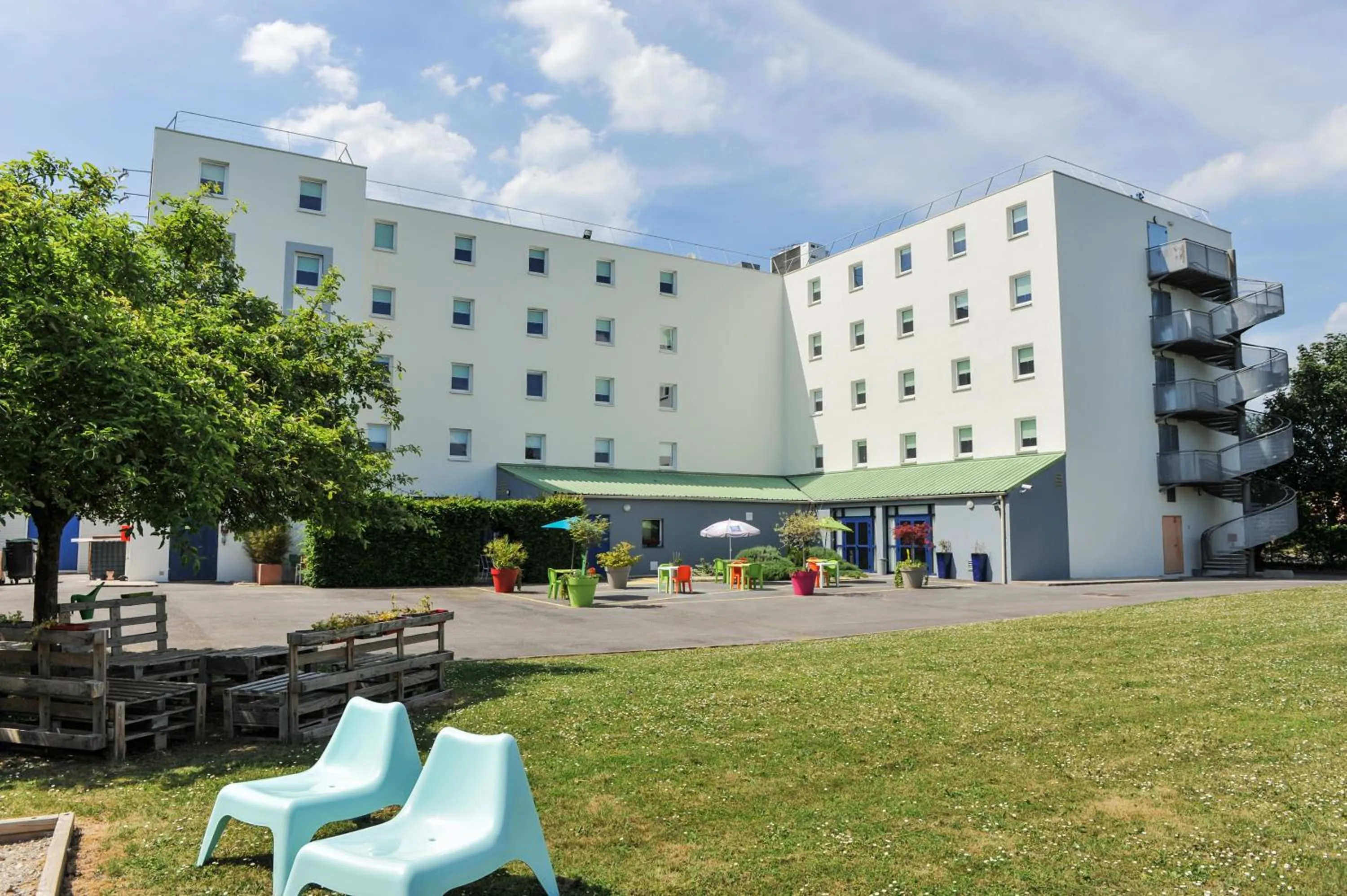 Property building in ibis budget Marne la Vallée Pontault Combault