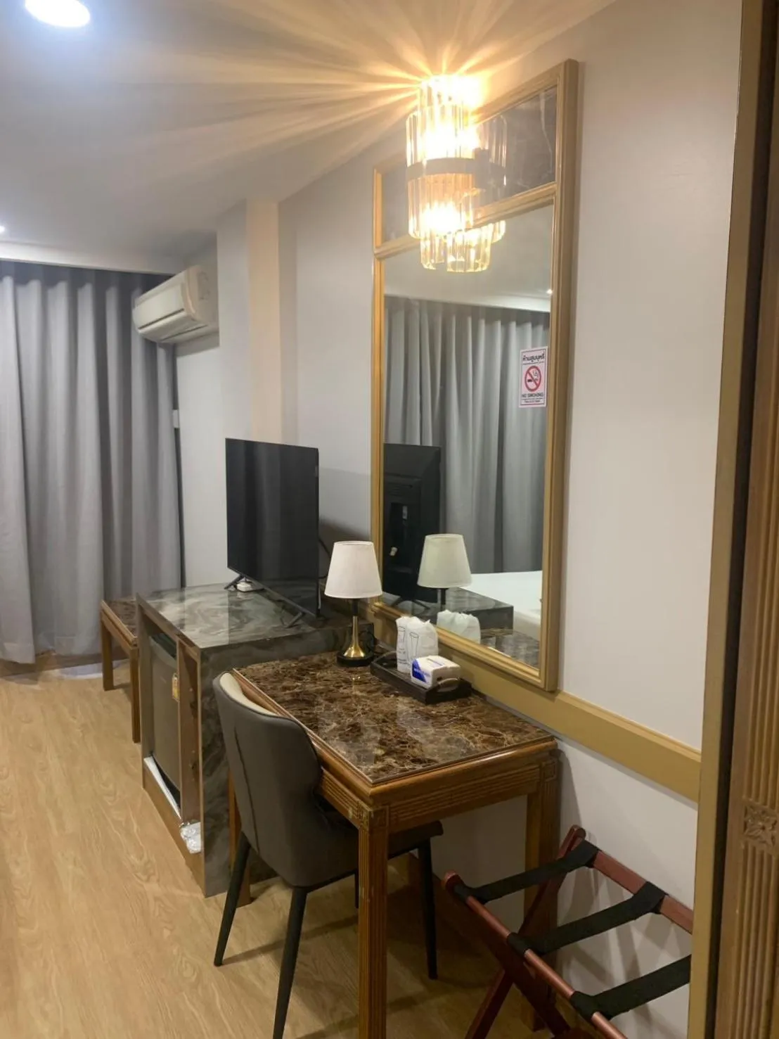 Property building in Hotel Pattaya Beach