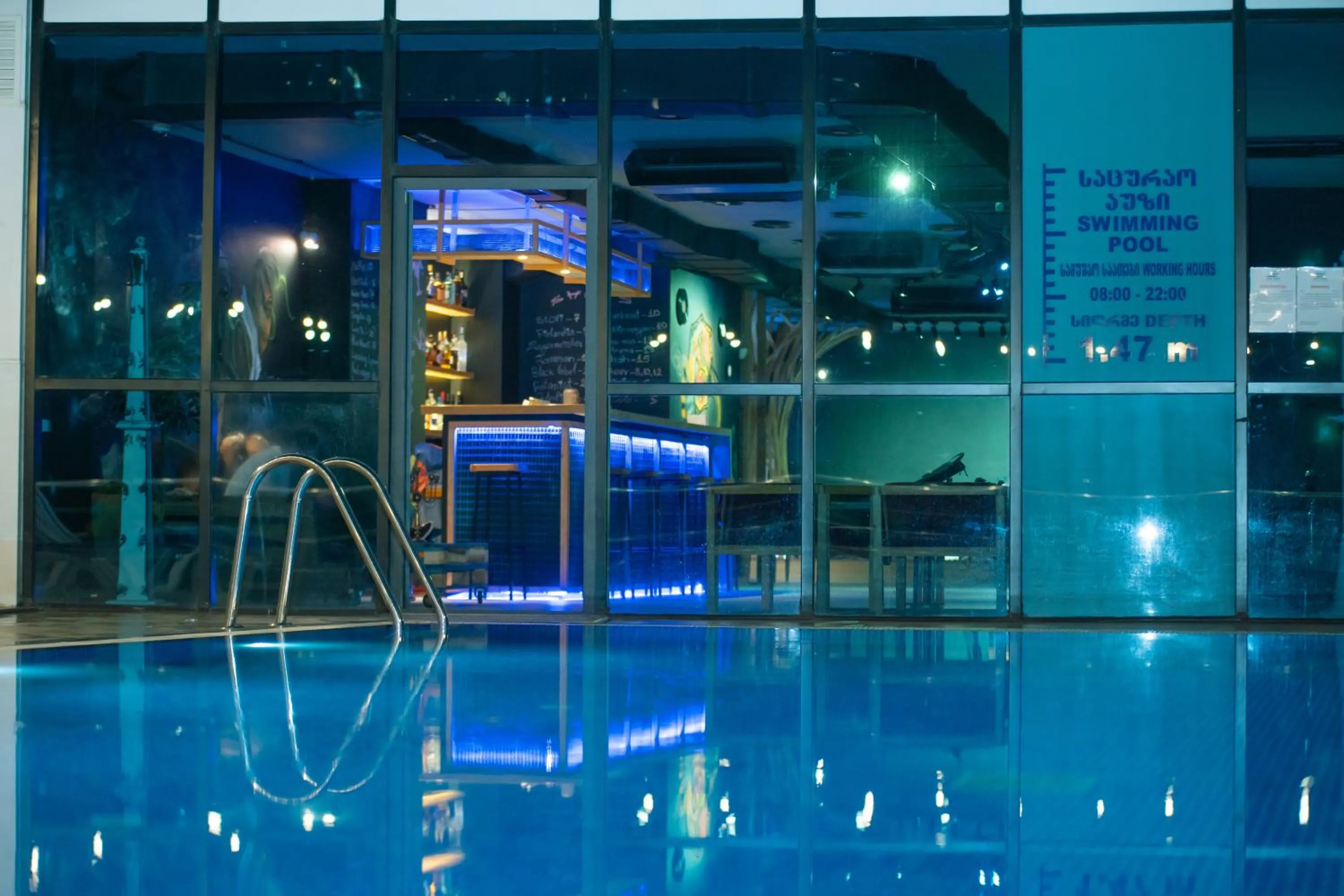 Swimming pool in New Wave Hotel