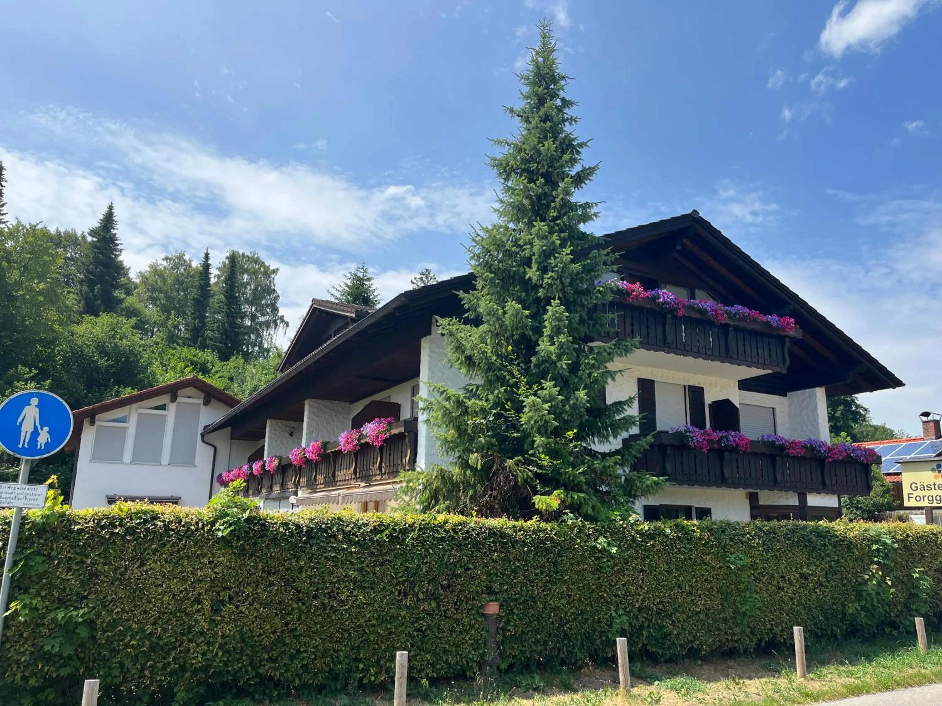 Property building in Gästehaus Forggensee