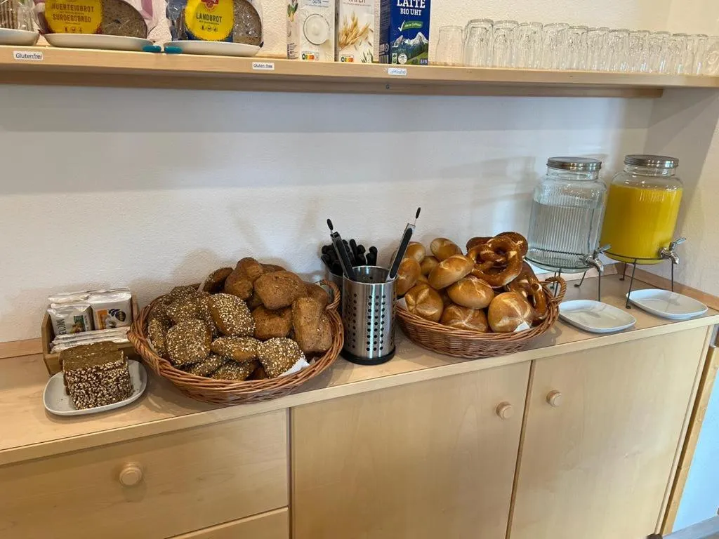 Breakfast in Gästehaus Forggensee