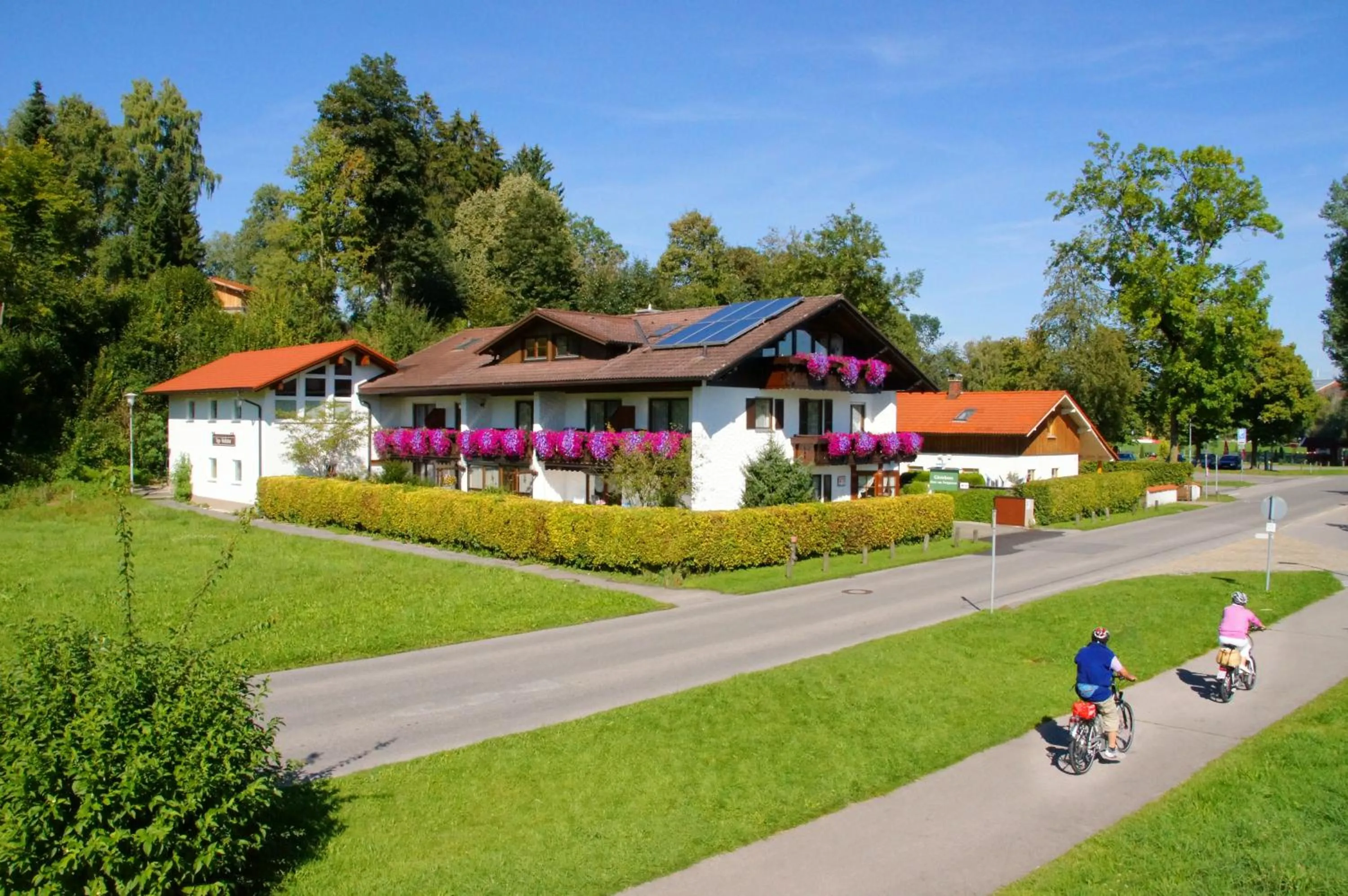 Property building in Gästehaus Forggensee