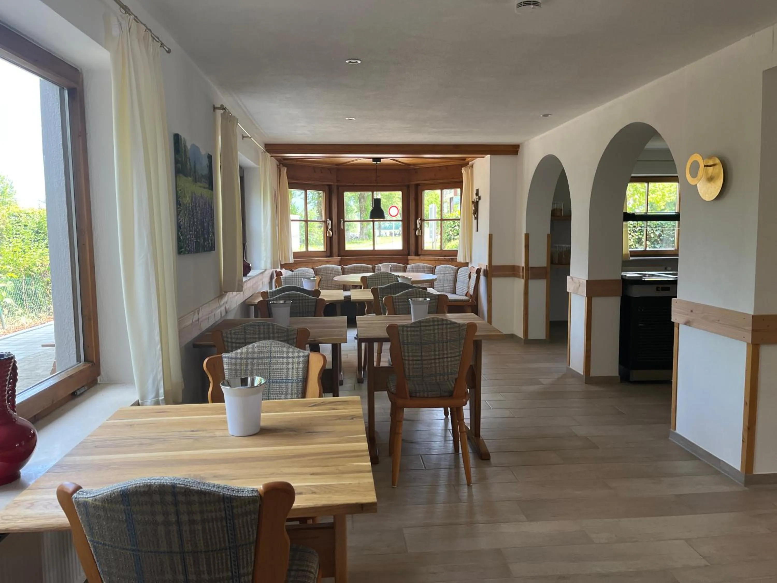 Dining area in Gästehaus Forggensee