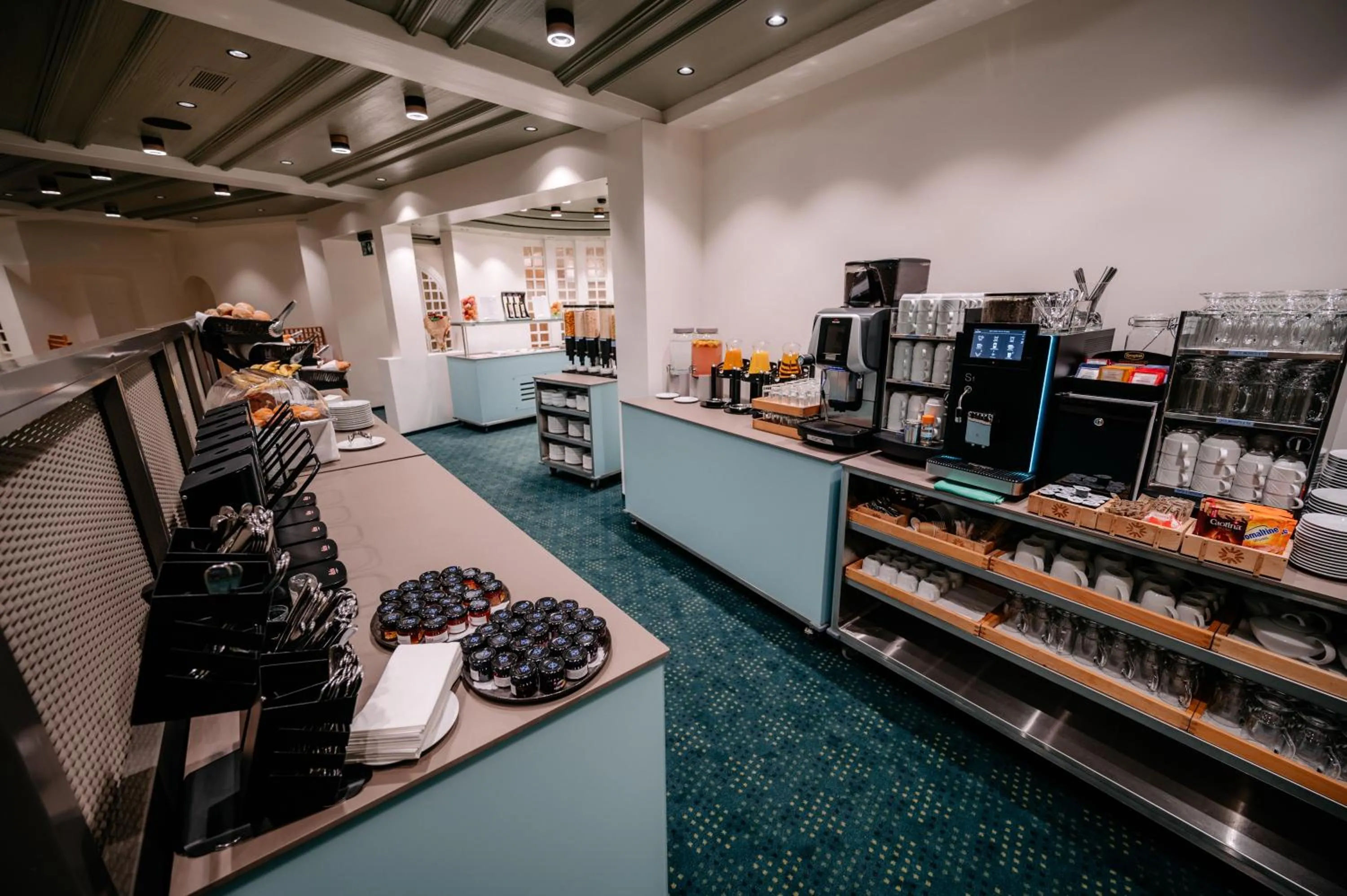 Breakfast in Kongress Hotel Davos