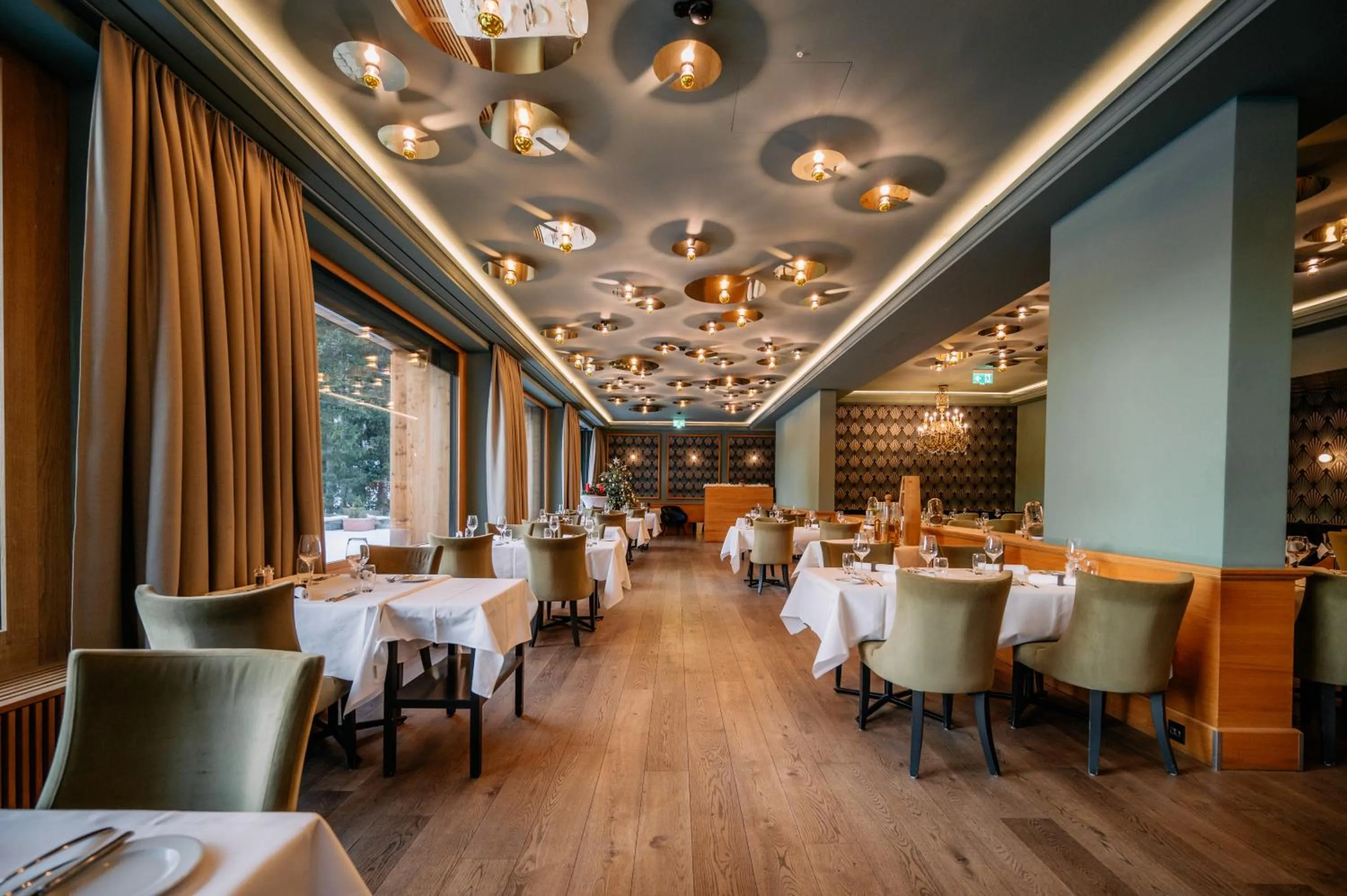 Restaurant/places to eat in Kongress Hotel Davos