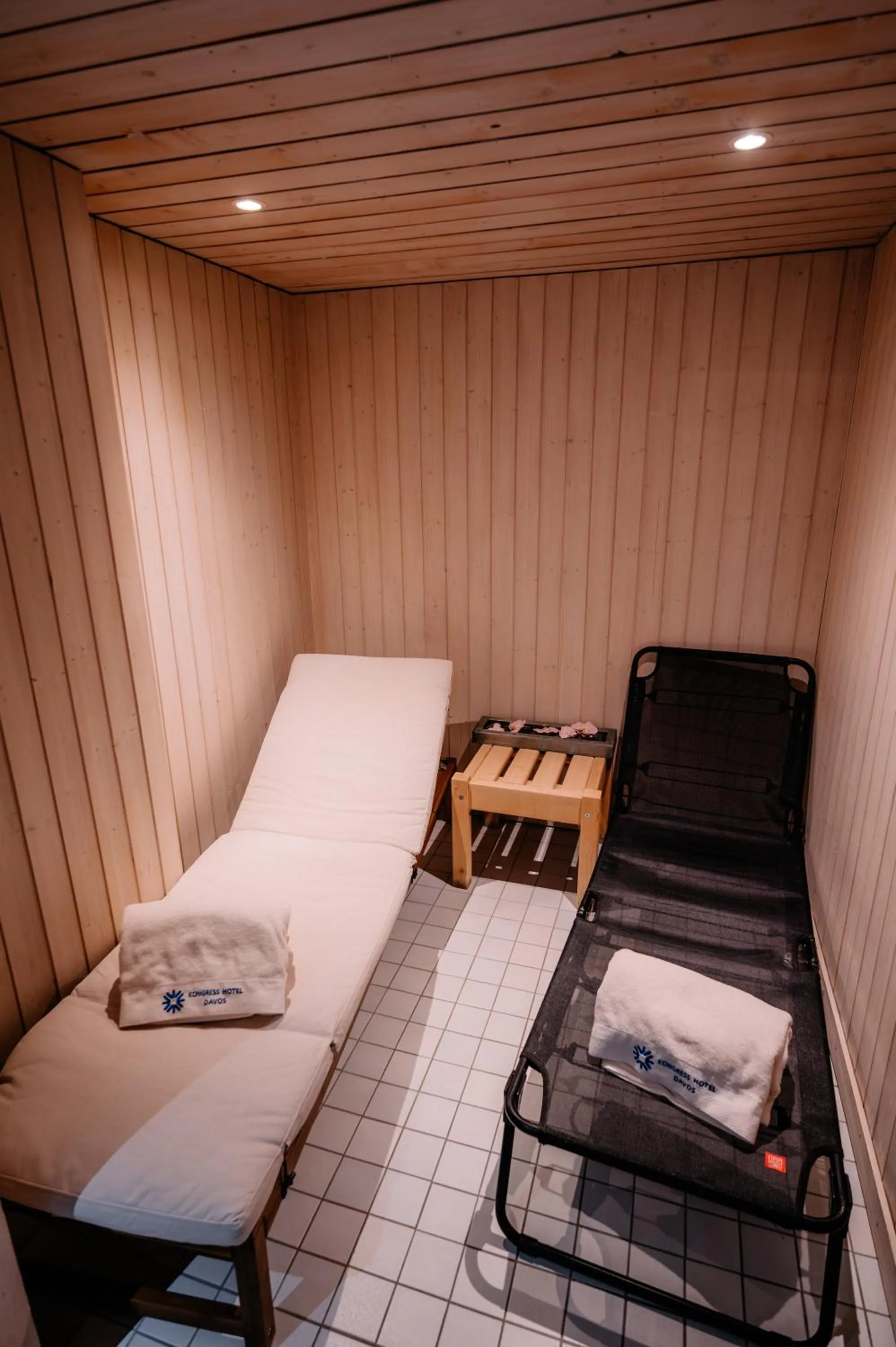 Sauna, Bed in Kongress Hotel Davos