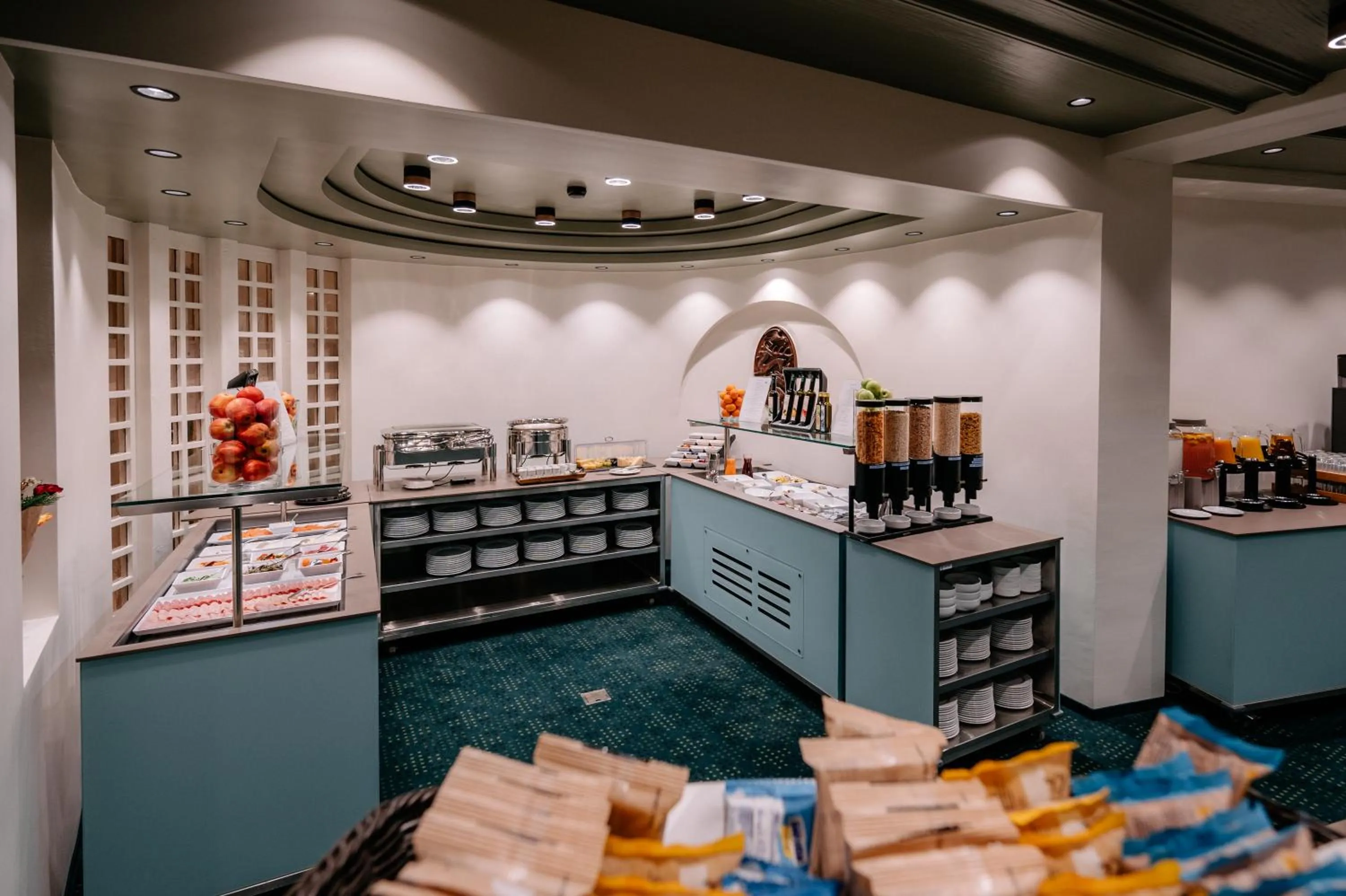 Restaurant/places to eat in Kongress Hotel Davos