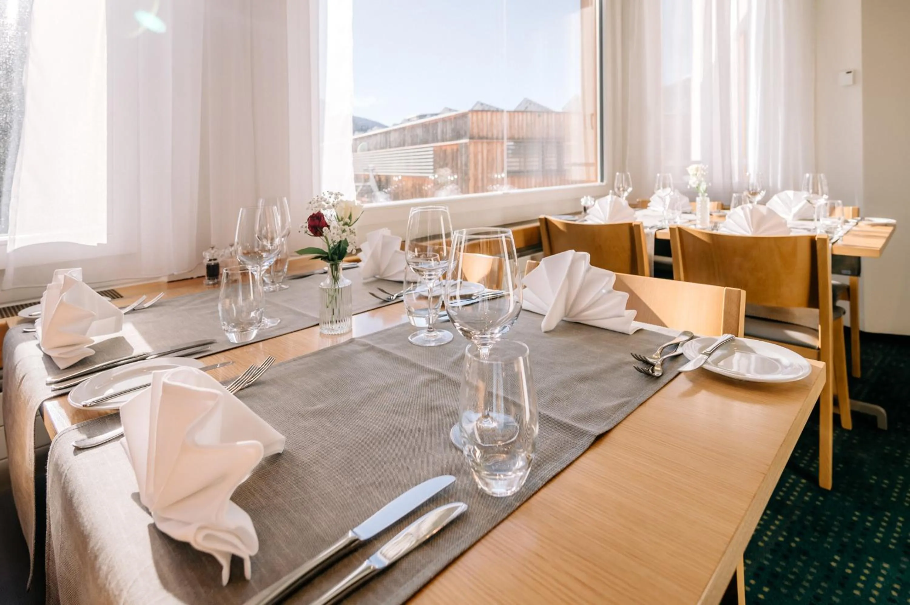 Restaurant/places to eat in Kongress Hotel Davos