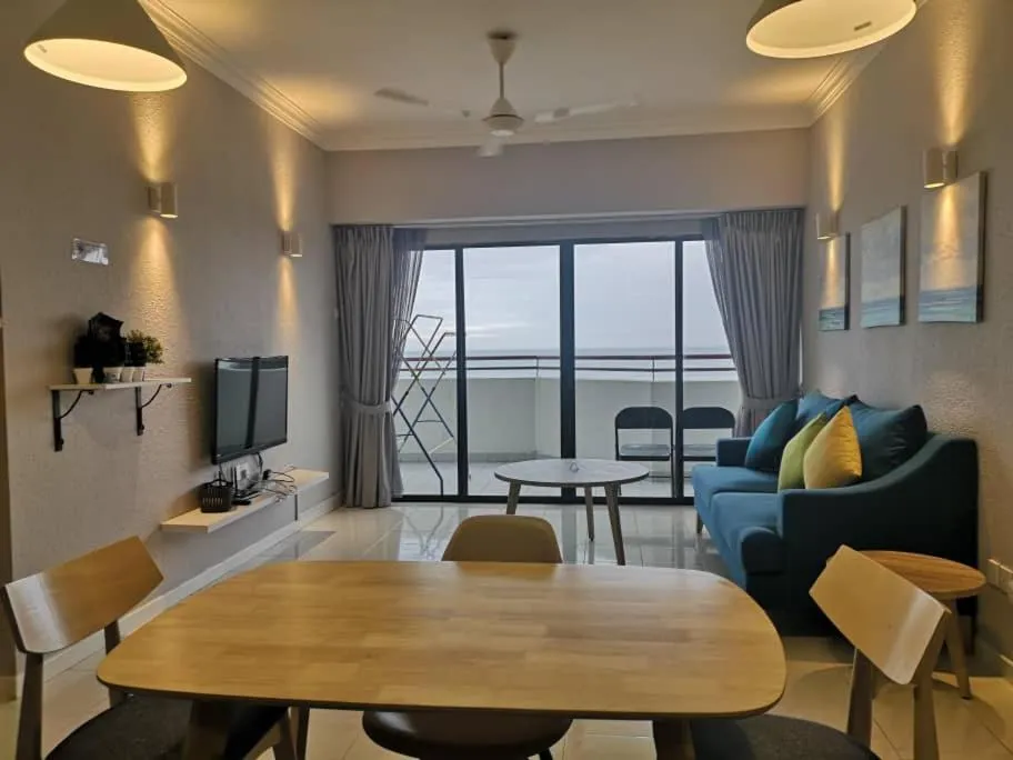 VIP Suite Seaview Resort Batu Ferringhi 1202 - 3 Rooms